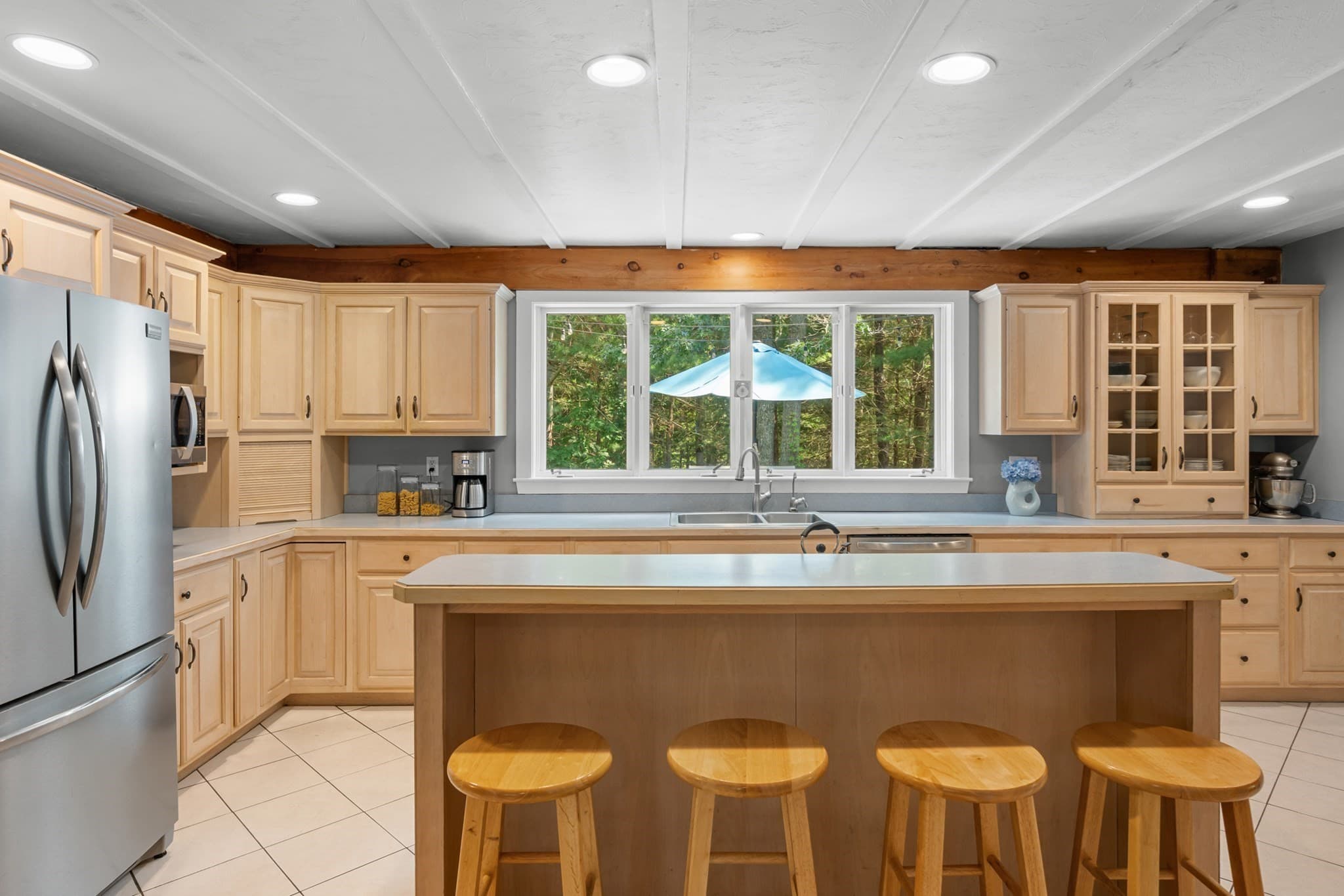 Single Family Residence at 3 Sleepy Hollow Ln, Sandwich MA 02563, Sandwich, photo 13 of 36
