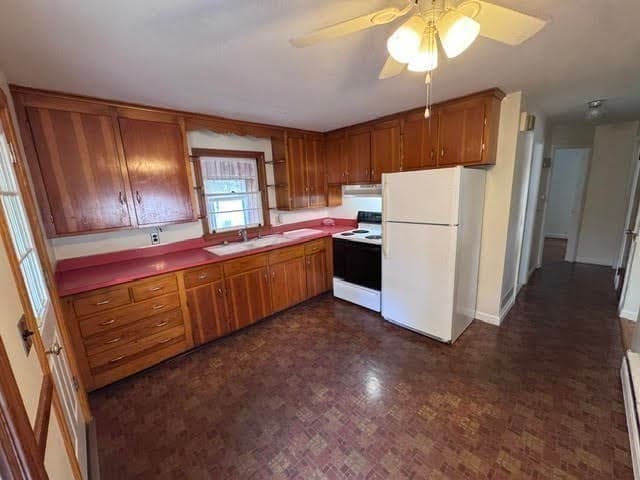 Single Family Residence at 7 Globe St, Attleboro MA 02703, Attleboro, photo 10 of 23