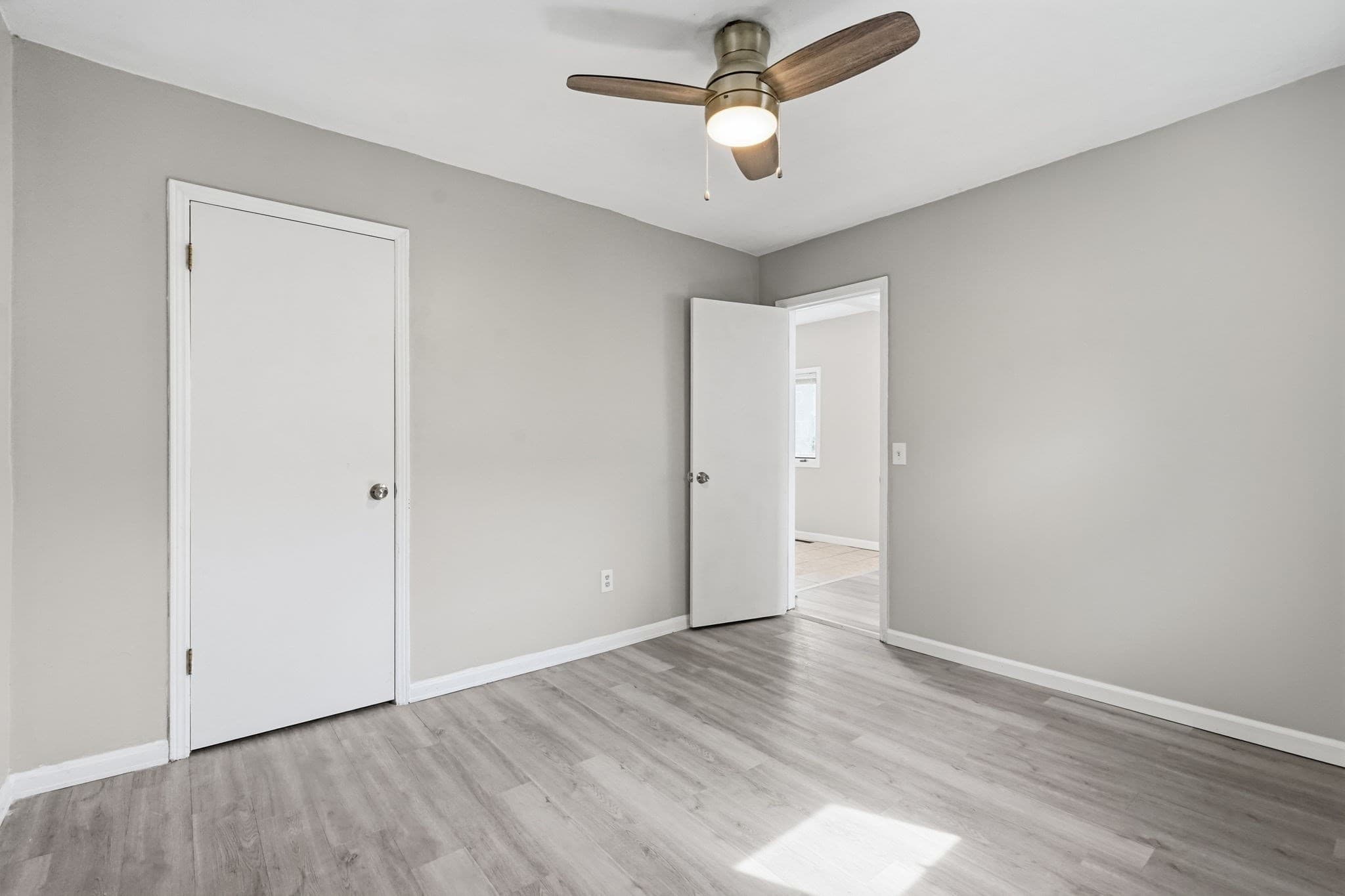 Single Family Residence at 66 Upland, Springfield MA 01104, Springfield, photo 21 of 41
