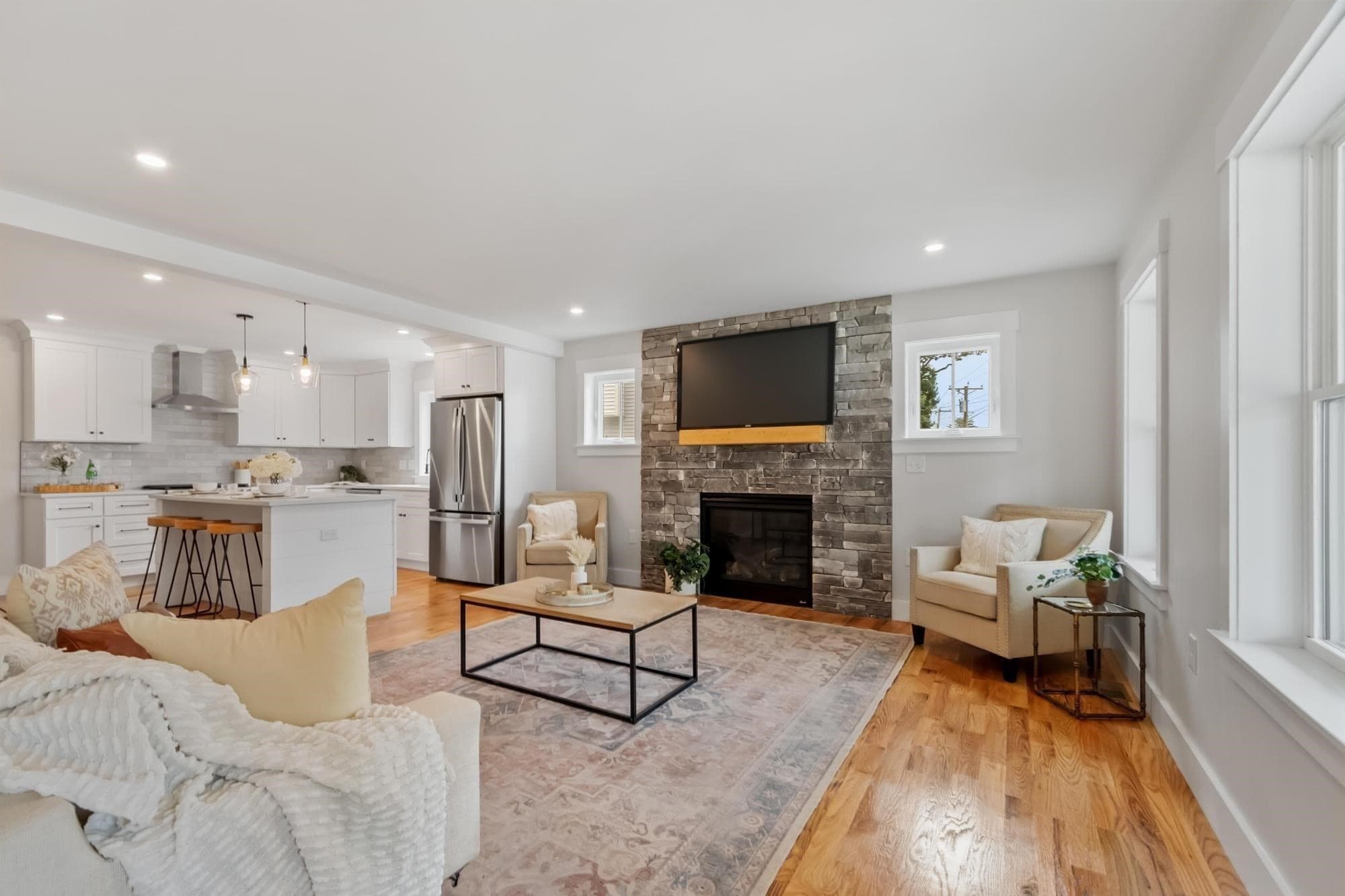 Single Family Residence at 688 Westford St, Lowell MA 01851, Lowell, photo 2 of 42