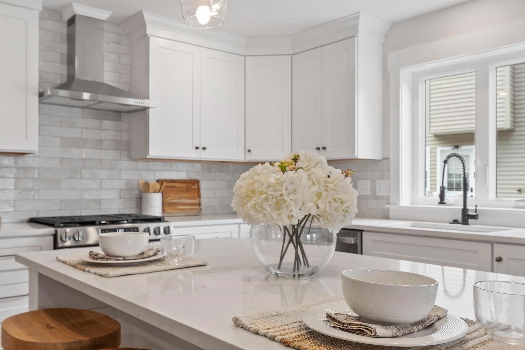 Single Family Residence at 688 Westford St, Lowell MA 01851, Lowell, photo 16 of 42