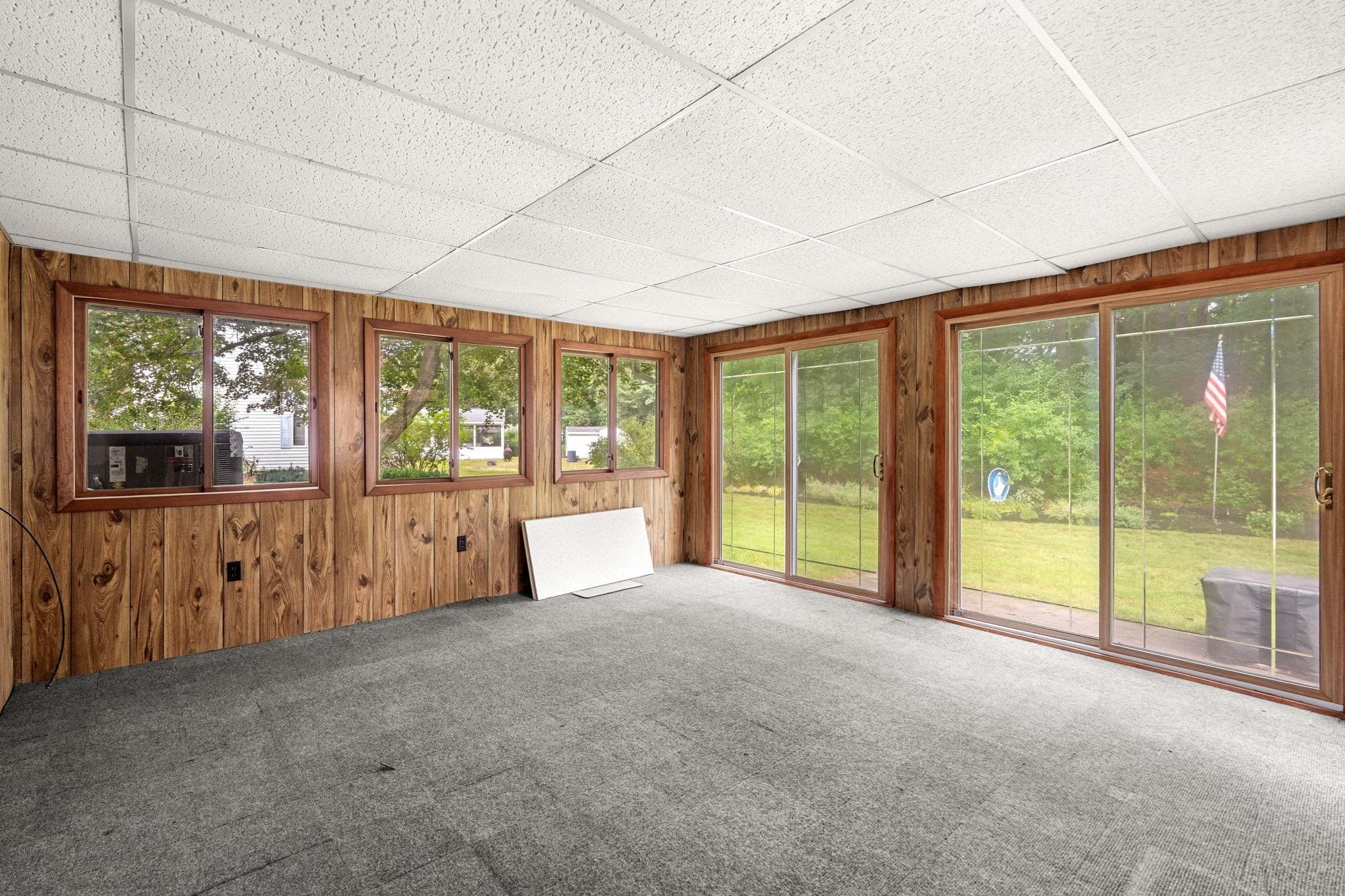 Single Family Residence at 25 Glen Drive, Peabody MA 01960, Peabody, photo 26 of 41