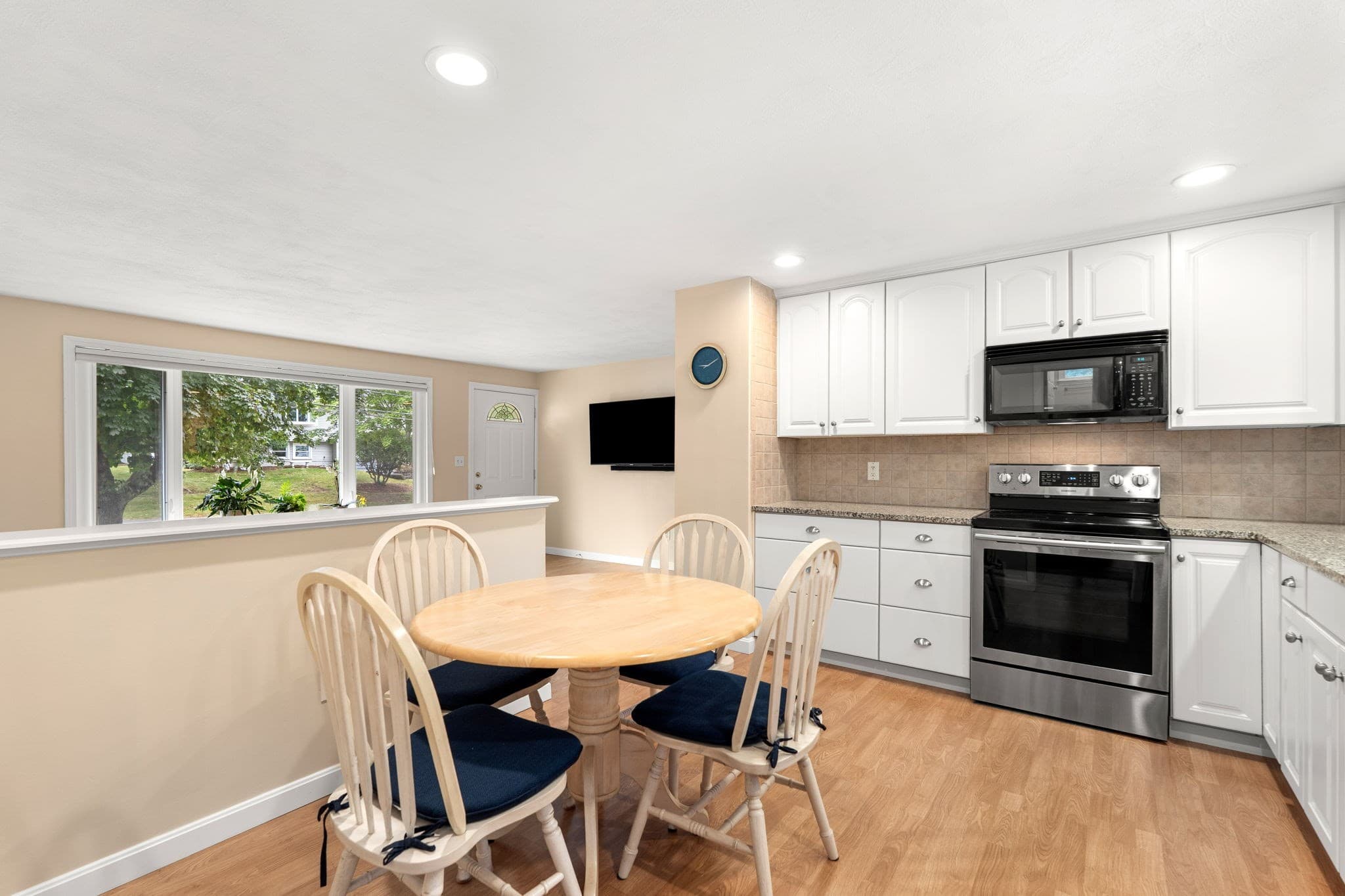 Single Family Residence at 25 Glen Drive, Peabody MA 01960, Peabody, photo 15 of 41