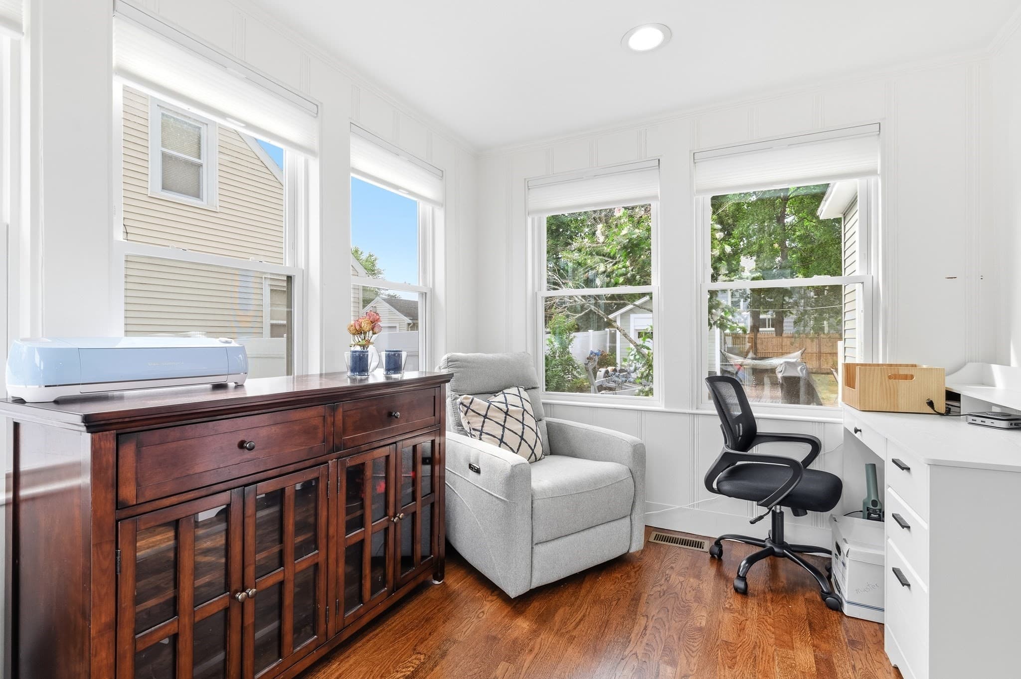 Single Family Residence at 43 Standish St, Weymouth MA 02191, photo 15 of 36
