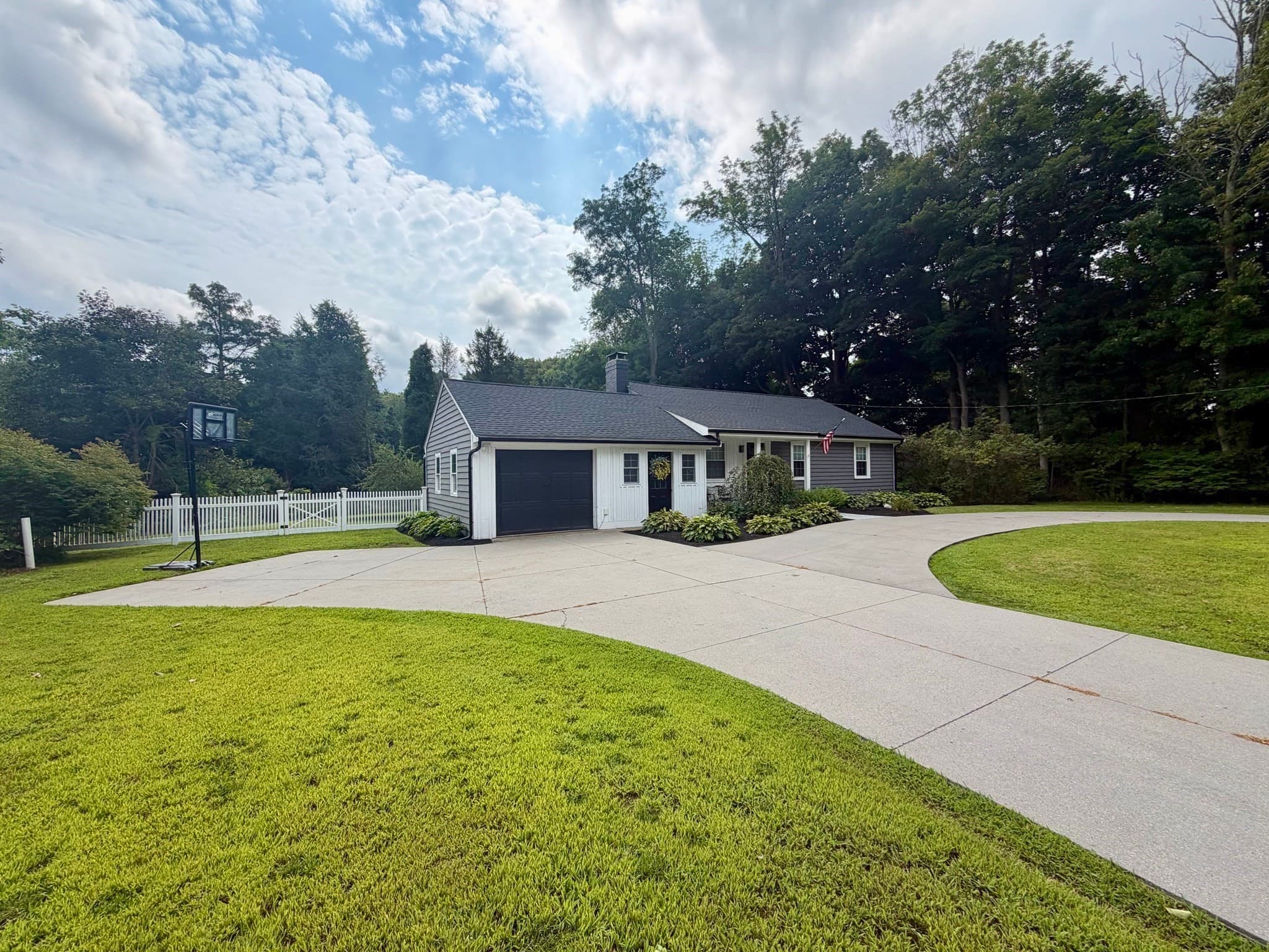 Single Family Residence at 335 South Street, Wrentham MA 02093, Wrentham, photo 20 of 22