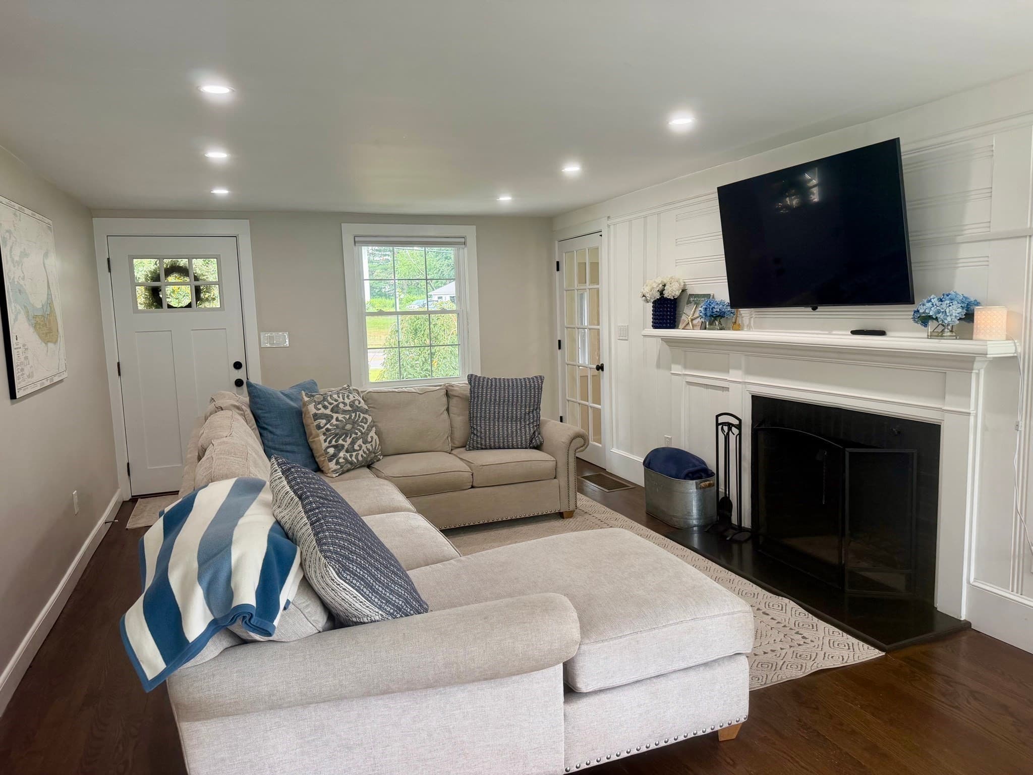 Single Family Residence at 335 South Street, Wrentham MA 02093, Wrentham, photo 4 of 22