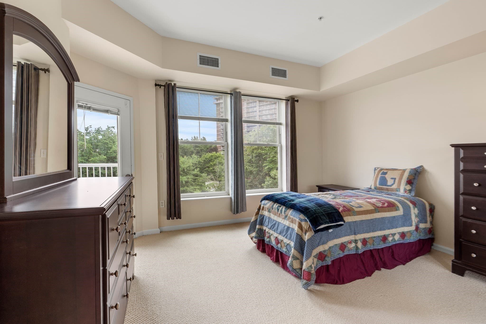 Condominium at 38 Village Road # 614, Middleton MA 01949, Middleton, photo 26 of 36