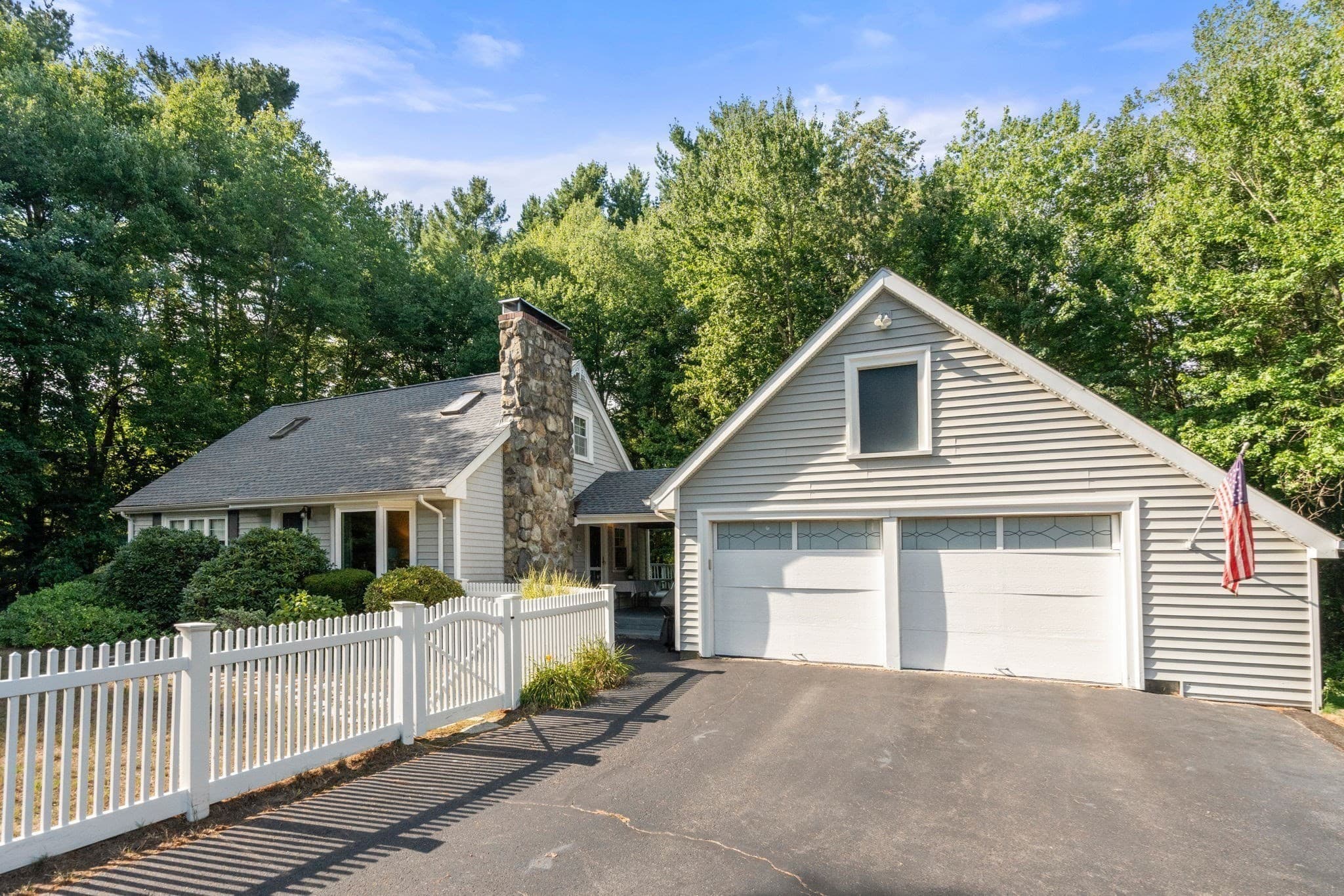 Single Family Residence at 133 Highland Street, Easton MA 02375, Easton, photo 2 of 35