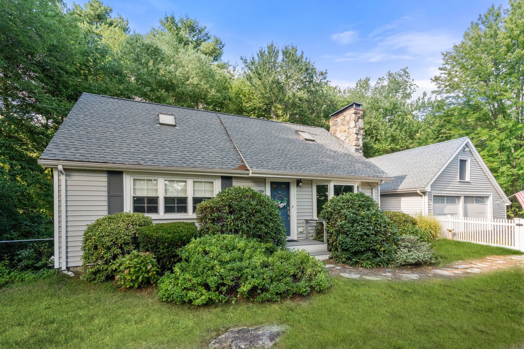 Single Family Residence at 133 Highland Street, Easton MA 02375, Easton, photo 3 of 35