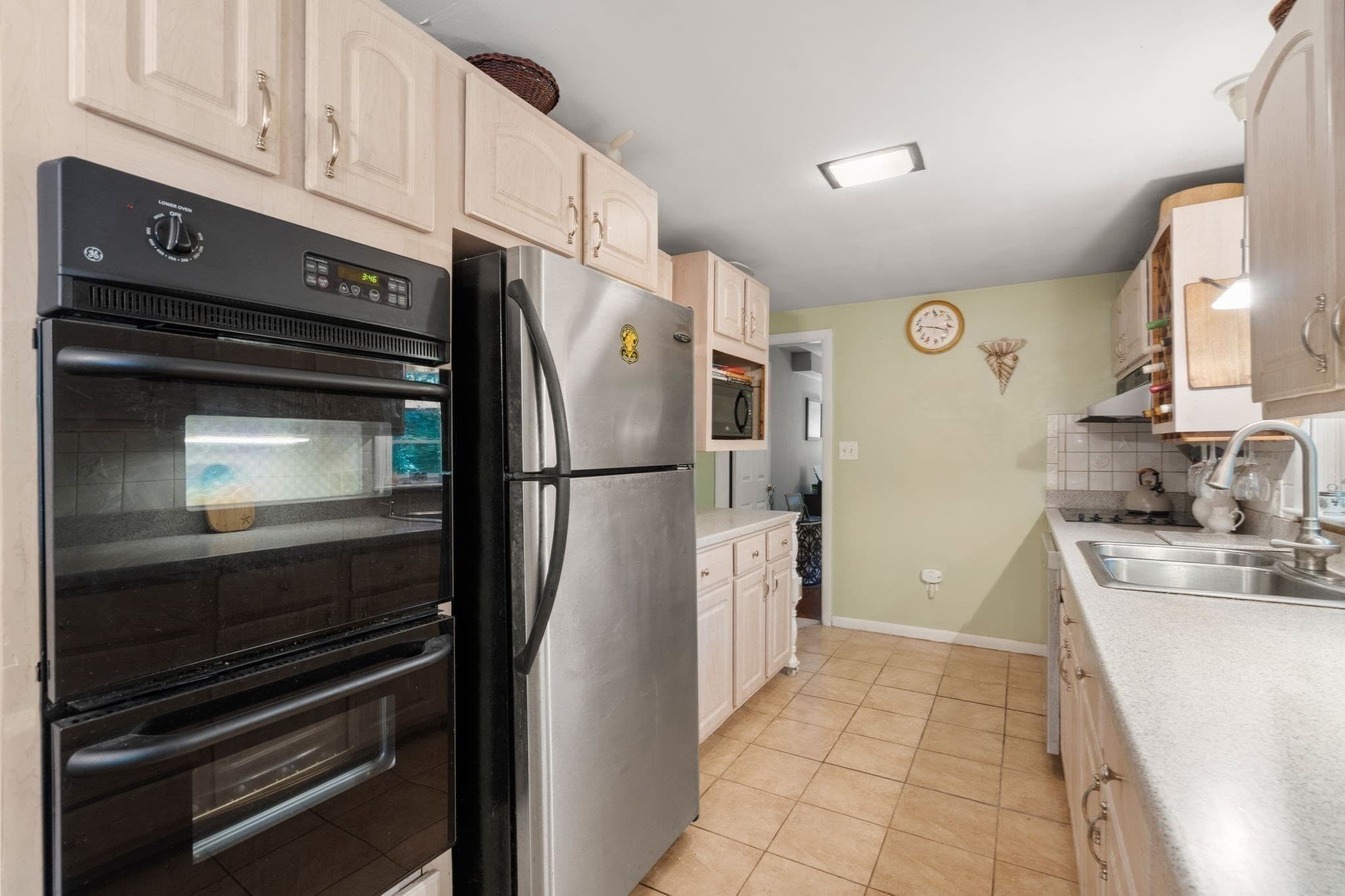 Single Family Residence at 133 Highland Street, Easton MA 02375, Easton, photo 11 of 35