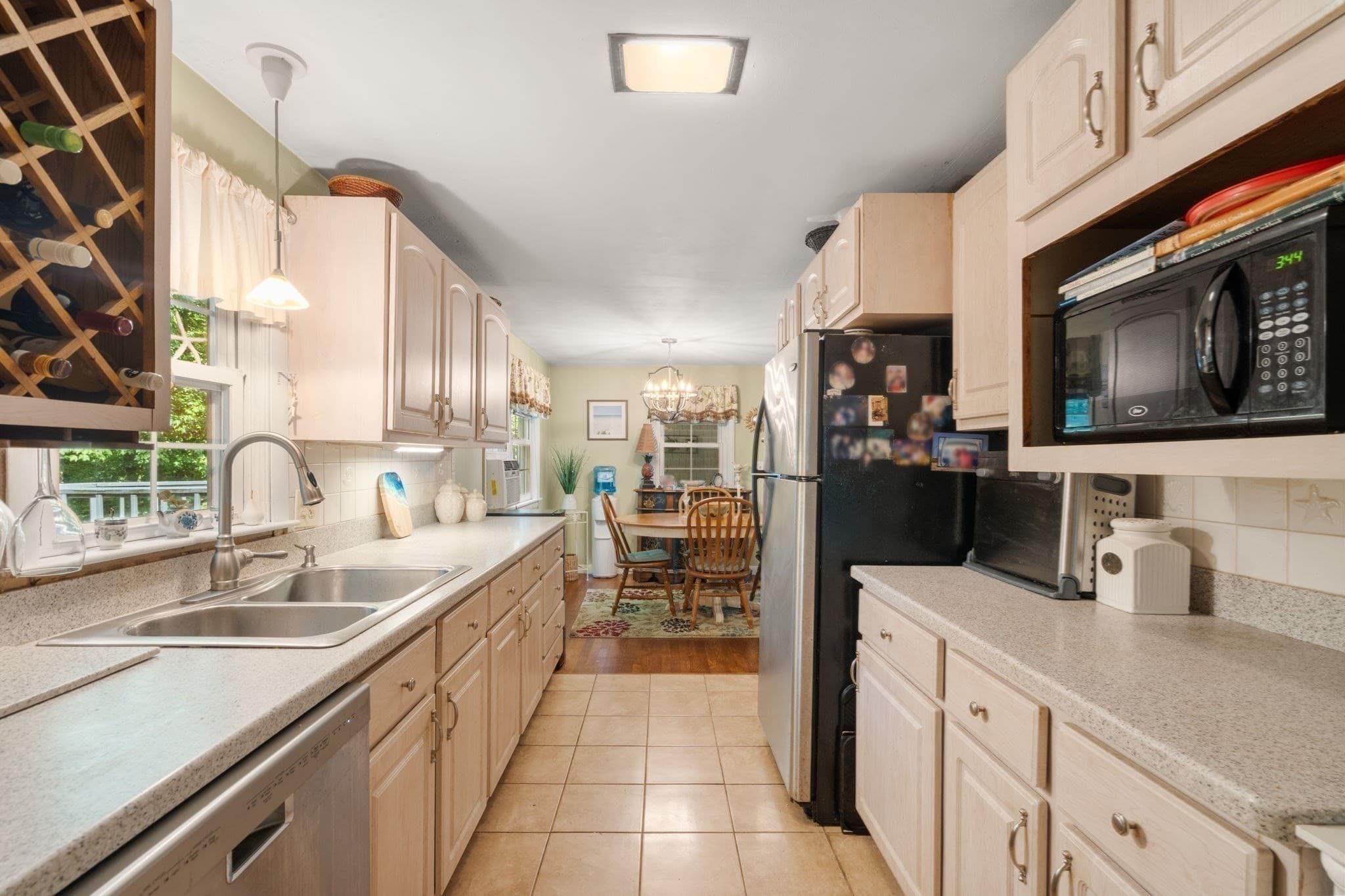 Single Family Residence at 133 Highland Street, Easton MA 02375, Easton, photo 8 of 35