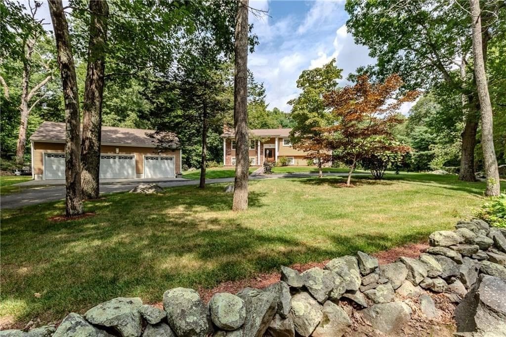 Single Family Residence at 99 Tower Hill Road, Cumberland RI 02864, Cumberland, photo 5 of 40
