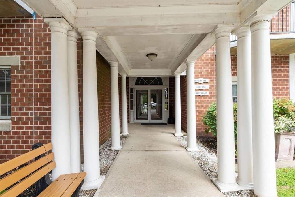 Condominium at 148 Main St # B333, North Andover MA 01845, North Andover, photo 27 of 36