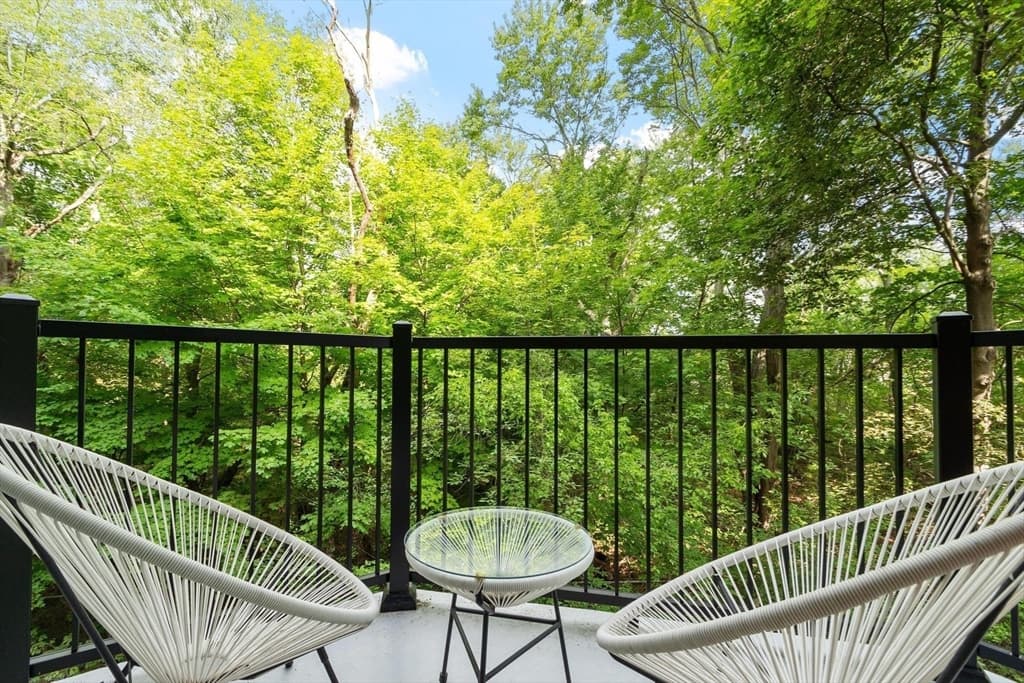 Condominium at 148 Main St # B333, North Andover MA 01845, North Andover, photo 20 of 36
