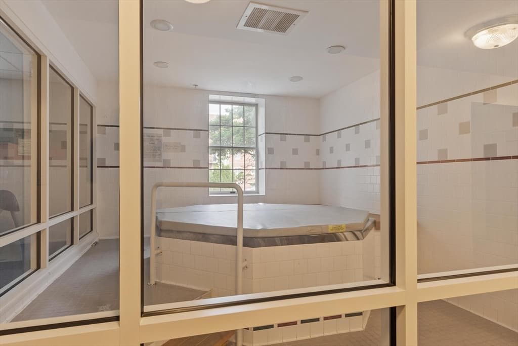 Condominium at 148 Main St # B333, North Andover MA 01845, North Andover, photo 35 of 36