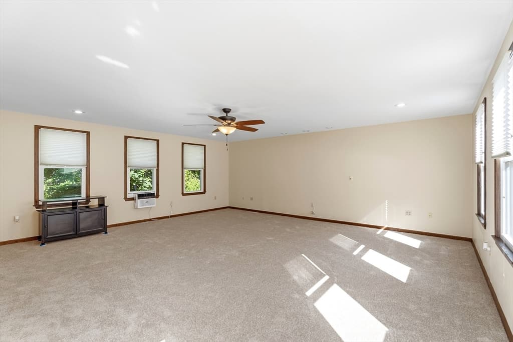 Single Family Residence at 41-A Hampstead St, Methuen MA 01844, Methuen, photo 10 of 42