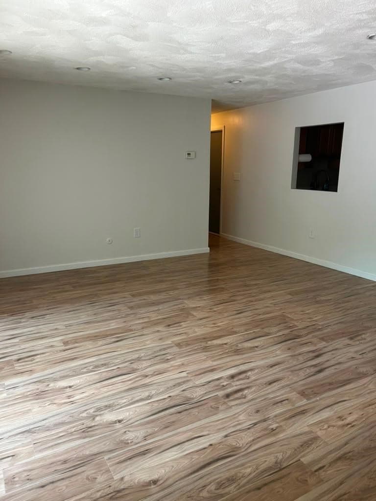 Condominium at 109 Oak Ln # 6, Brockton MA 02301, Brockton, photo 2 of 8