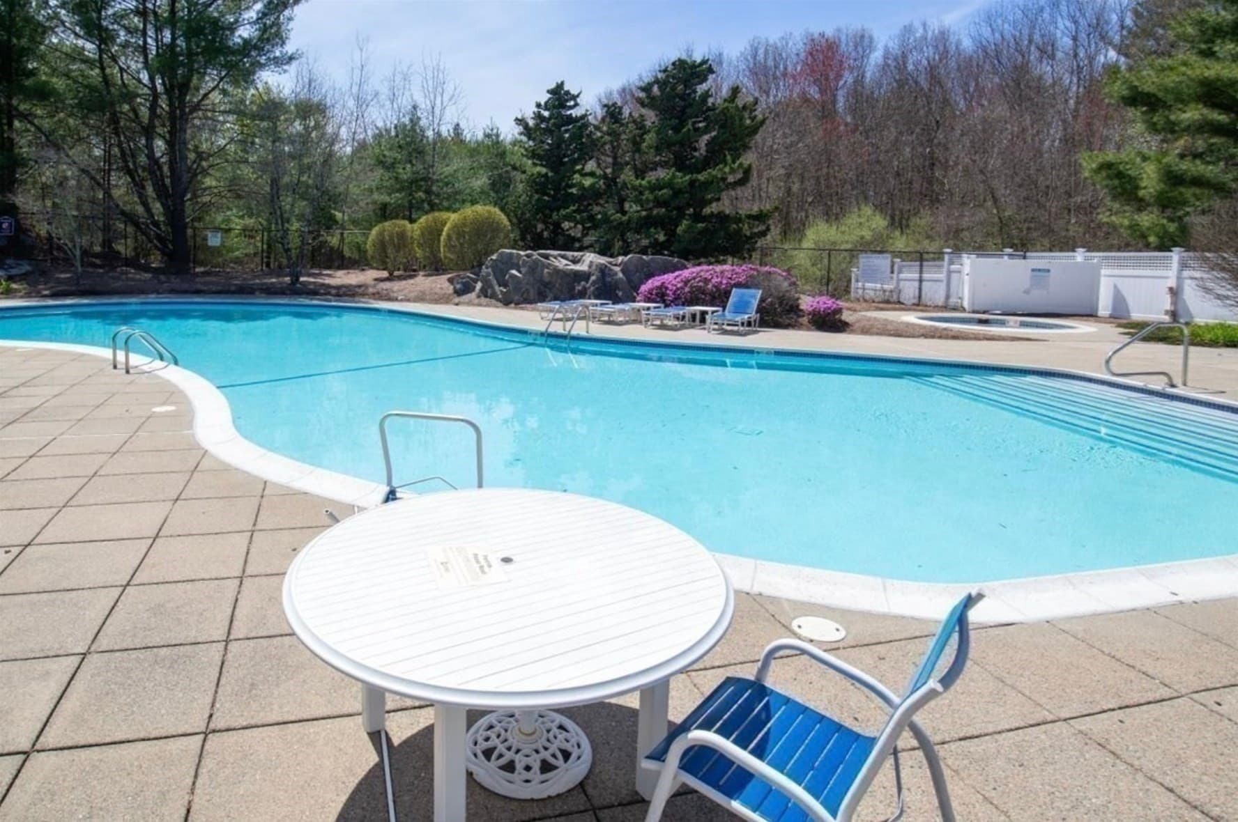 Condominium at 70 Cannon Forge Drive # 70, Foxboro MA 02035, Foxboro, photo 32 of 34