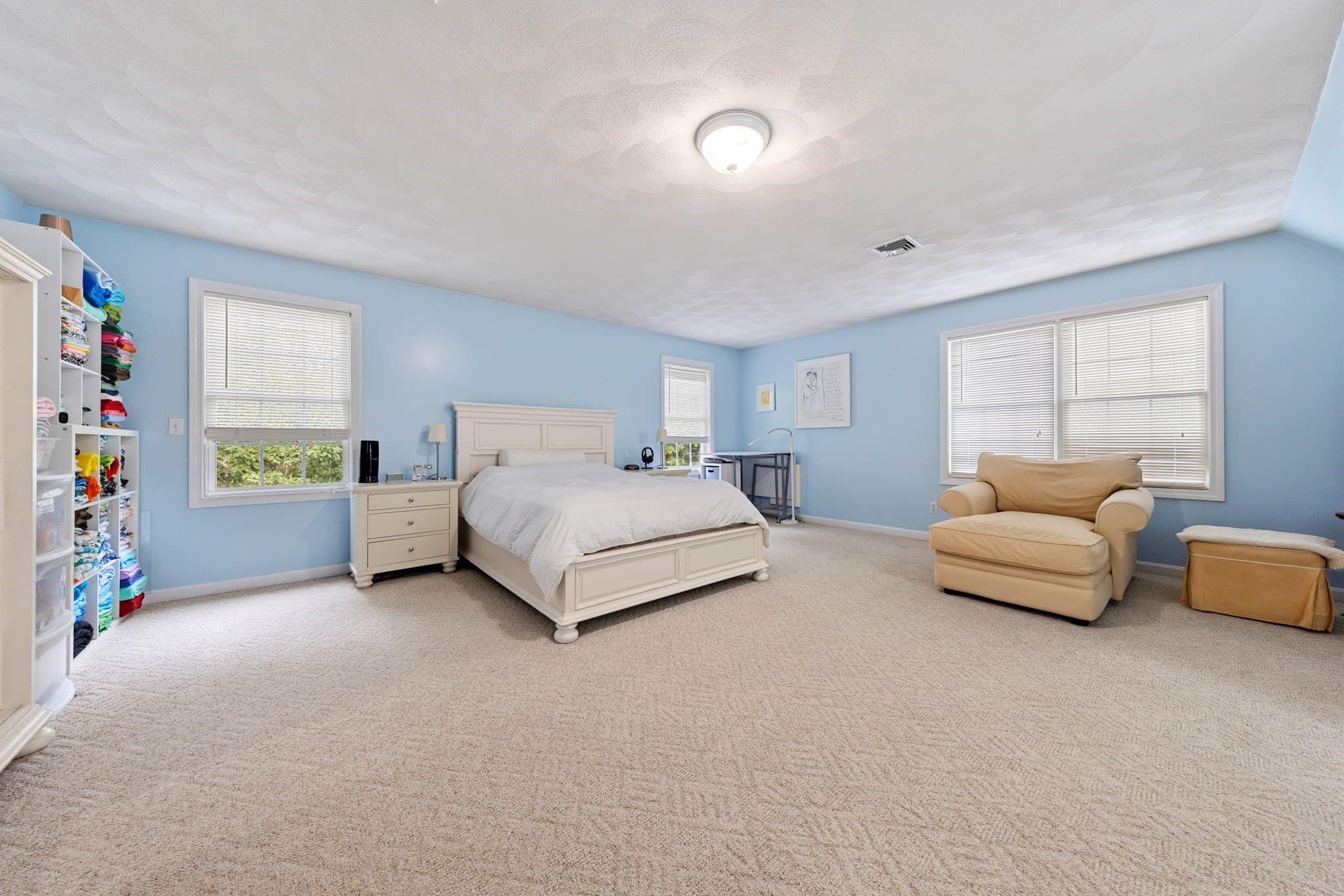 Single Family Residence at 115 Cathedral Drive, Attleboro MA 02703, Attleboro, photo 20 of 38