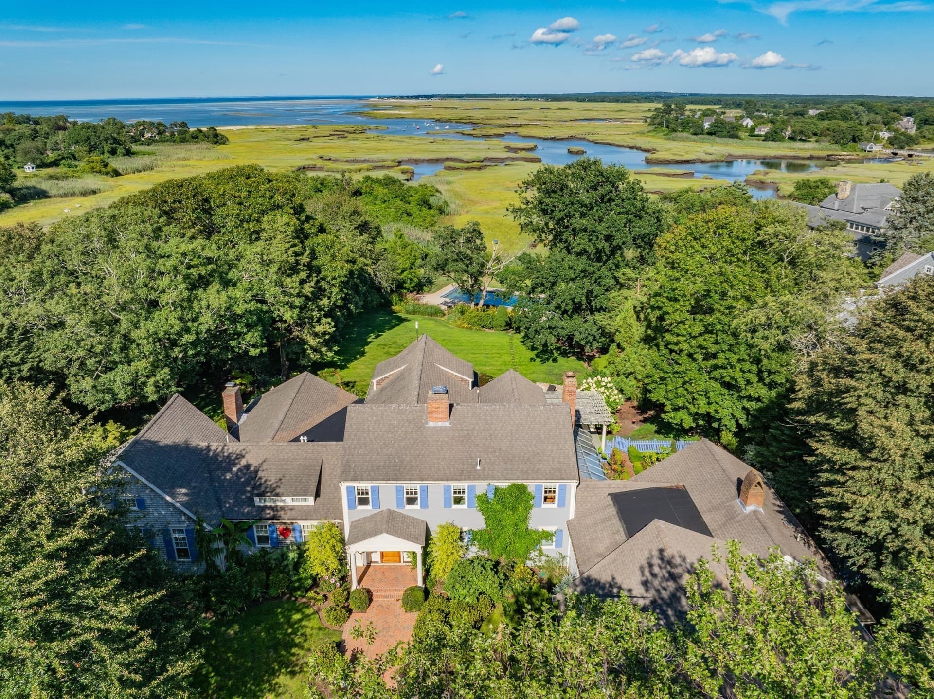 186 Stoney Cove Lane, Barnstable MA 02630