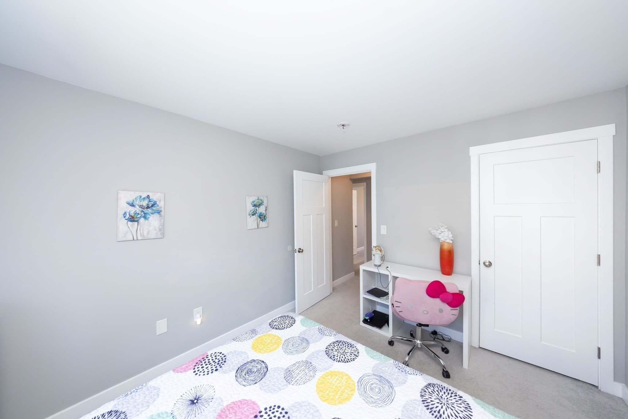 Attached (Townhouse/Rowhouse/Duplex) at 18 Craftsman # 16, Grafton MA 01560, photo 20 of 35