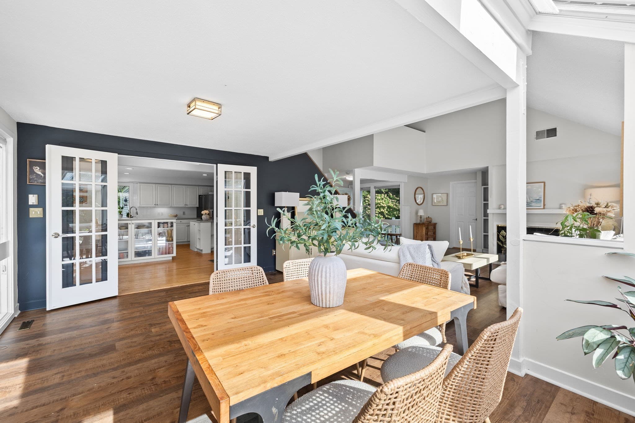 Single Family Residence at 264 Hill And Plain Road, Falmouth MA 02536, Falmouth, photo 18 of 38