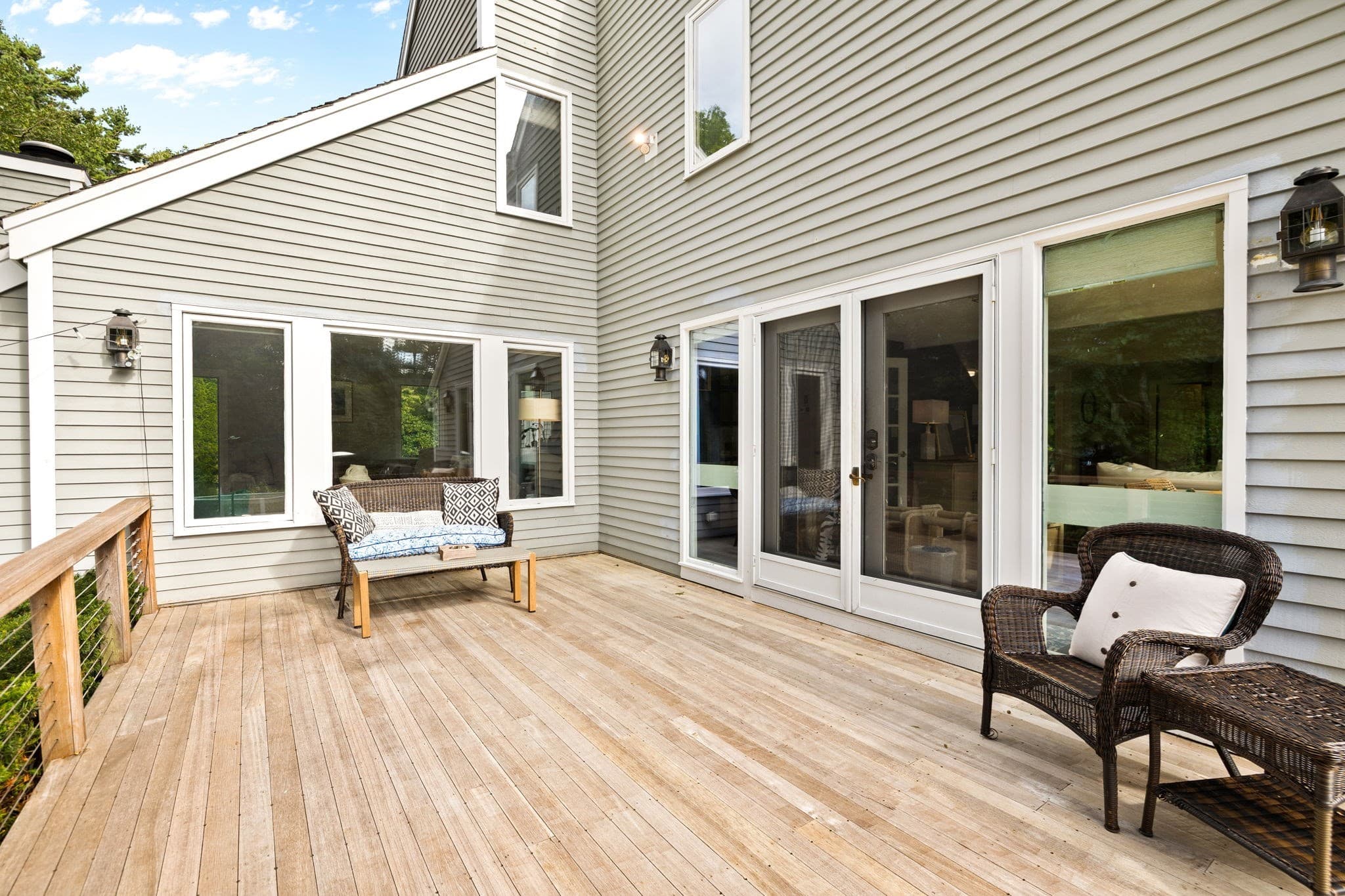 Single Family Residence at 264 Hill And Plain Road, Falmouth MA 02536, Falmouth, photo 11 of 38