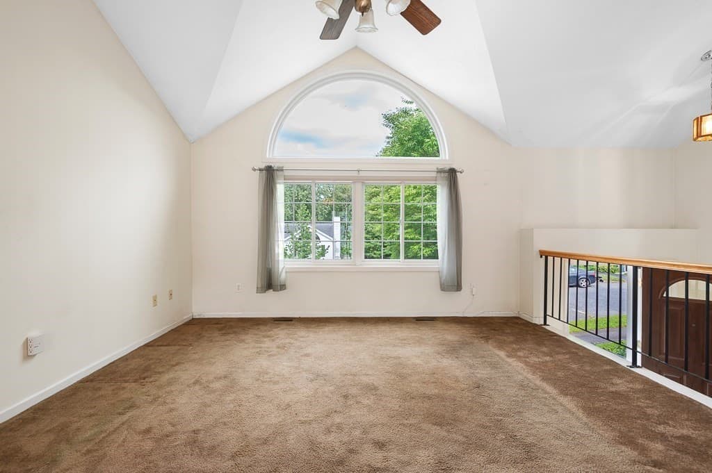 Single Family Residence at 15 Wasilla Dr, Worcester MA 01604, Worcester, photo 6 of 27