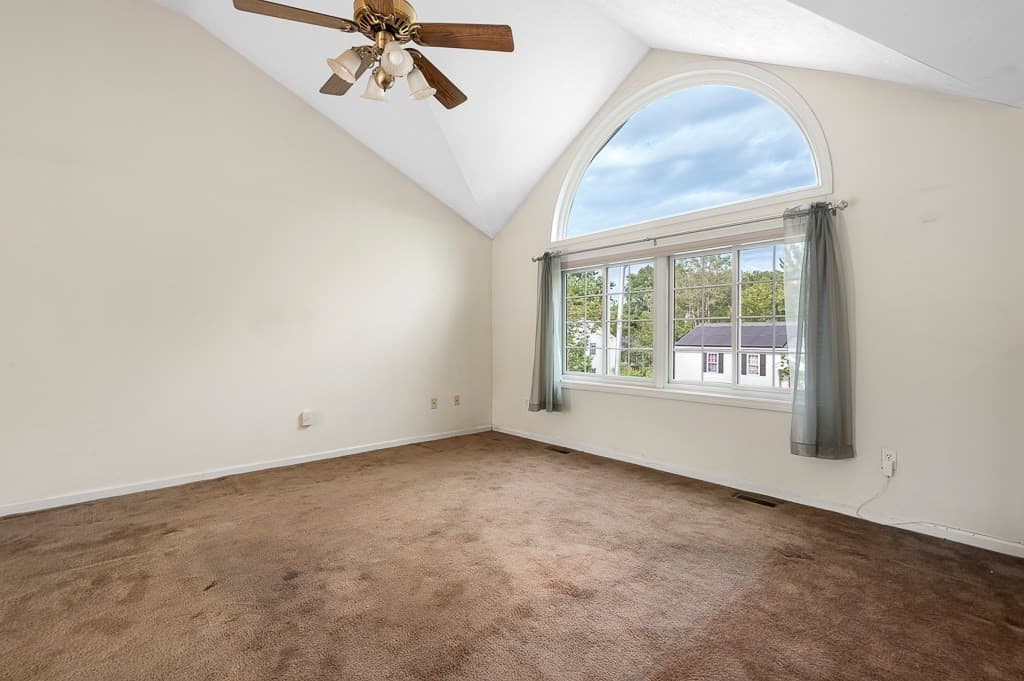 Single Family Residence at 15 Wasilla Dr, Worcester MA 01604, Worcester, photo 5 of 27