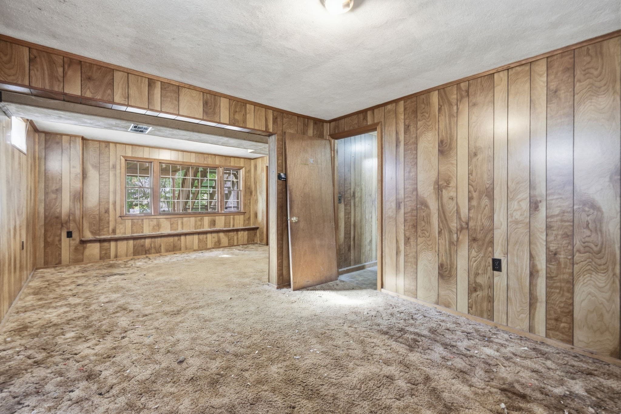 Single Family Residence at 27 Forest Park Ave, Billerica MA 01862, Billerica, photo 22 of 31