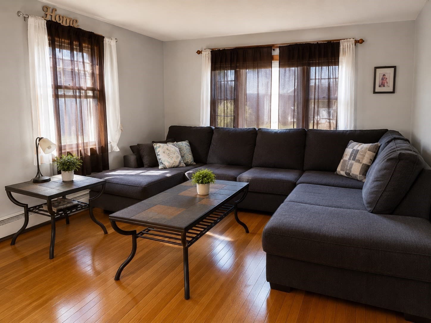 Single Family Residence at 711 Newbury St, Springfield MA 01104, Springfield, photo 4 of 11
