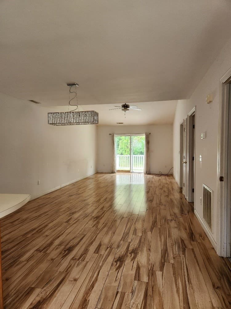 Condominium at 491 Mammoth Rd # 9, Londonderry NH 03053, Londonderry, photo 6 of 22