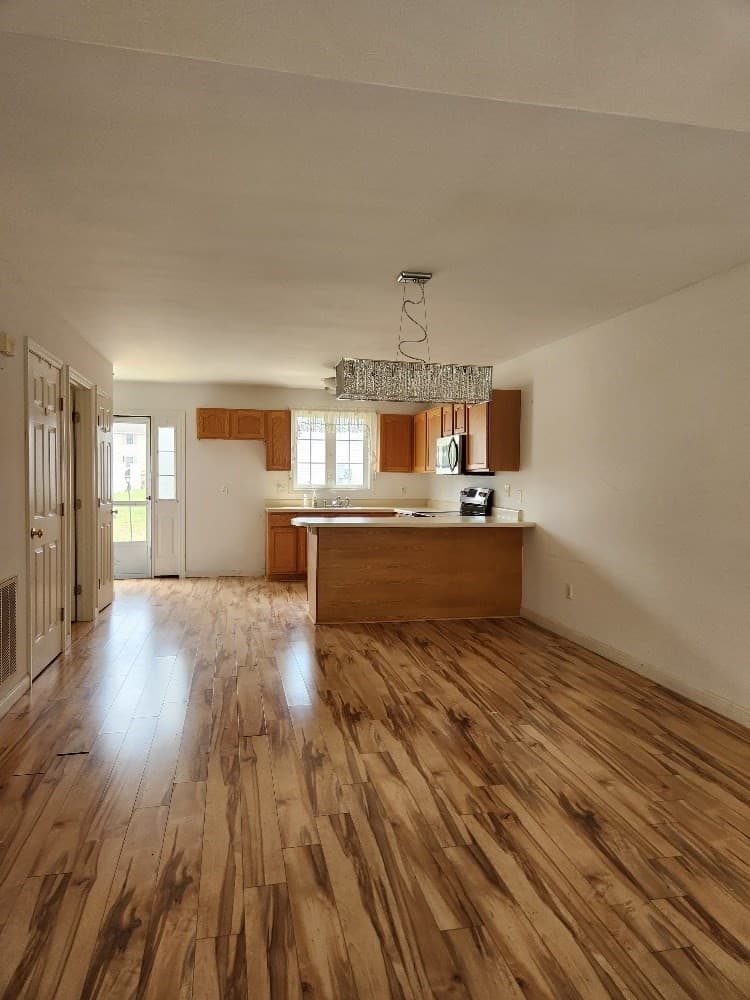Condominium at 491 Mammoth Rd # 9, Londonderry NH 03053, Londonderry, photo 7 of 22