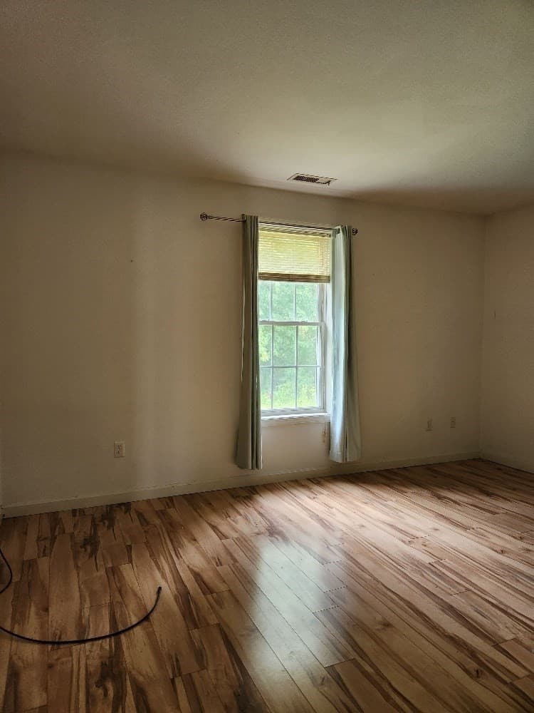 Condominium at 491 Mammoth Rd # 9, Londonderry NH 03053, Londonderry, photo 10 of 22