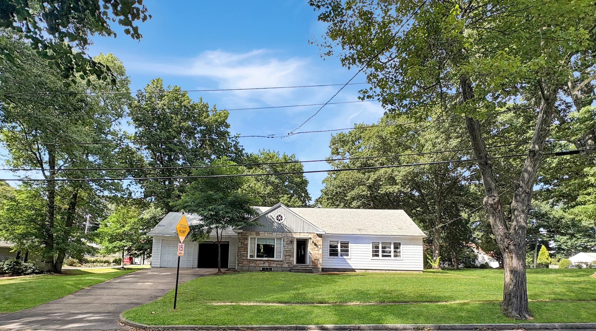35 Rexhame Rd, Worcester MA 01606