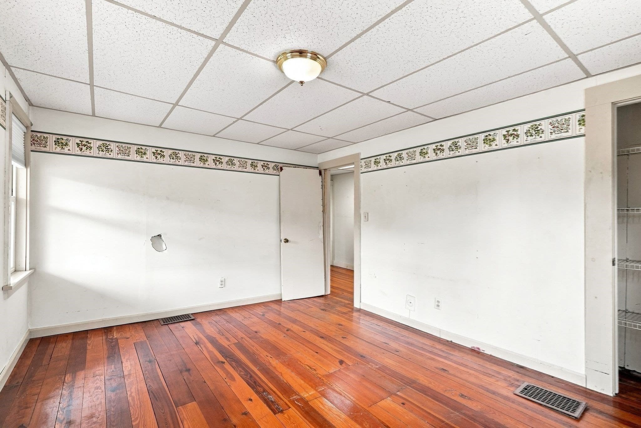 Multi Family at 255 Center St, Ludlow MA 01056, Ludlow, photo 17 of 40
