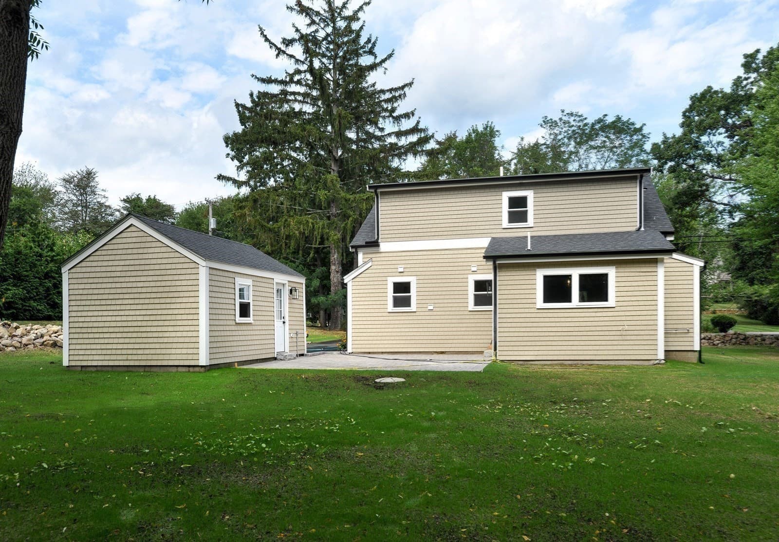 Single Family Residence at 40 Beechwood Street, Cohasset MA 02025, Cohasset, photo 2 of 32
