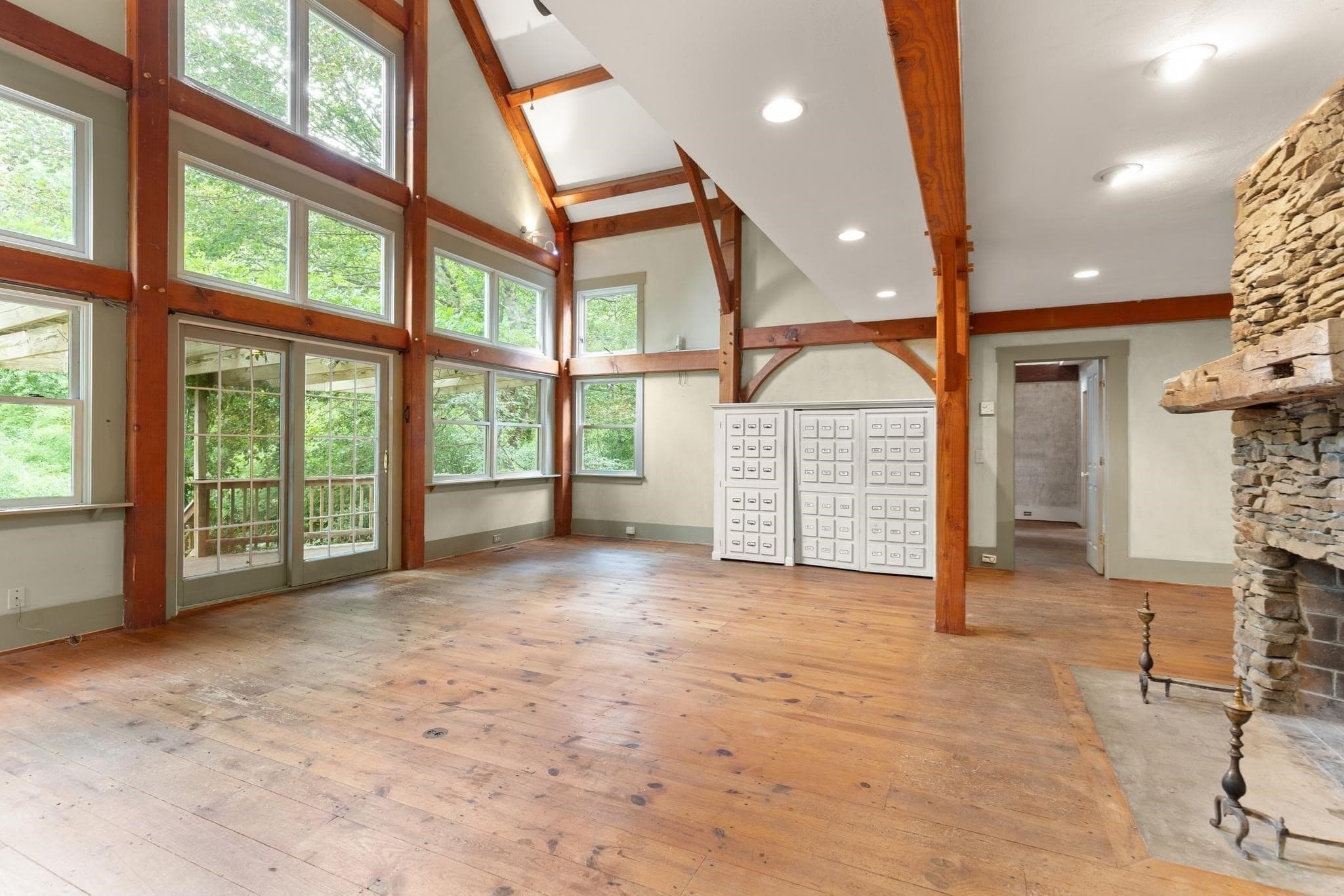 Single Family Residence at 225 Westford St, Chelmsford MA 01824, Chelmsford, photo 11 of 39