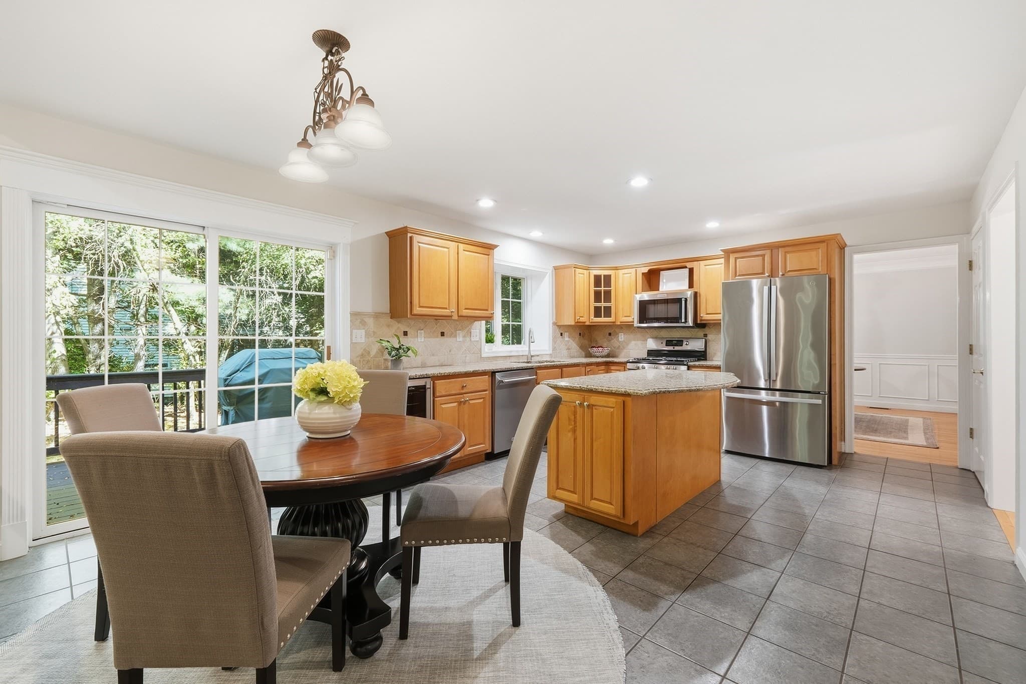 Condominium at 5 Southwood Dr # 50, Southborough MA 01772, Southborough, photo 10 of 39