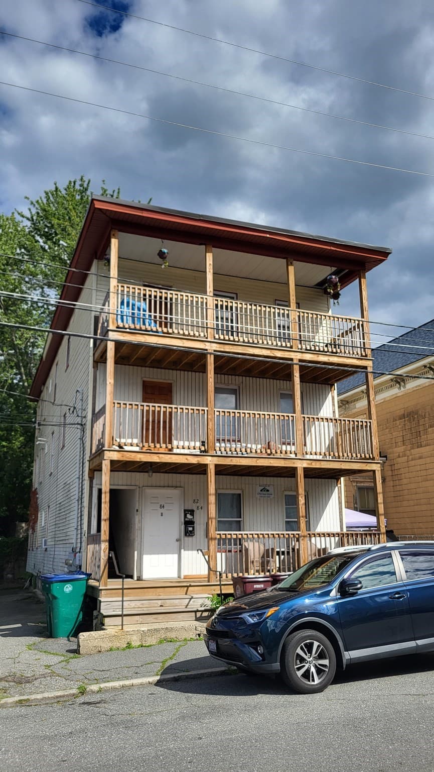 3 Family at 82-84 Willie Street, Lowell MA 01854, Lowell, photo 2 of 32