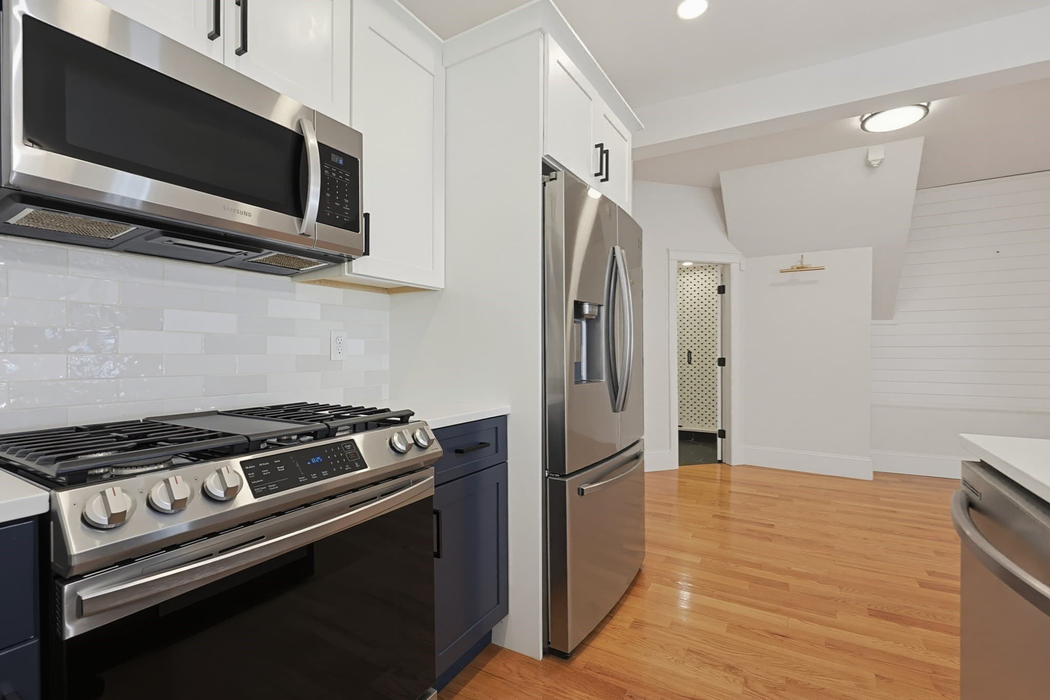 Condominium at 54 Bloomfield St # 1, Boston MA 02124, Boston, photo 11 of 28