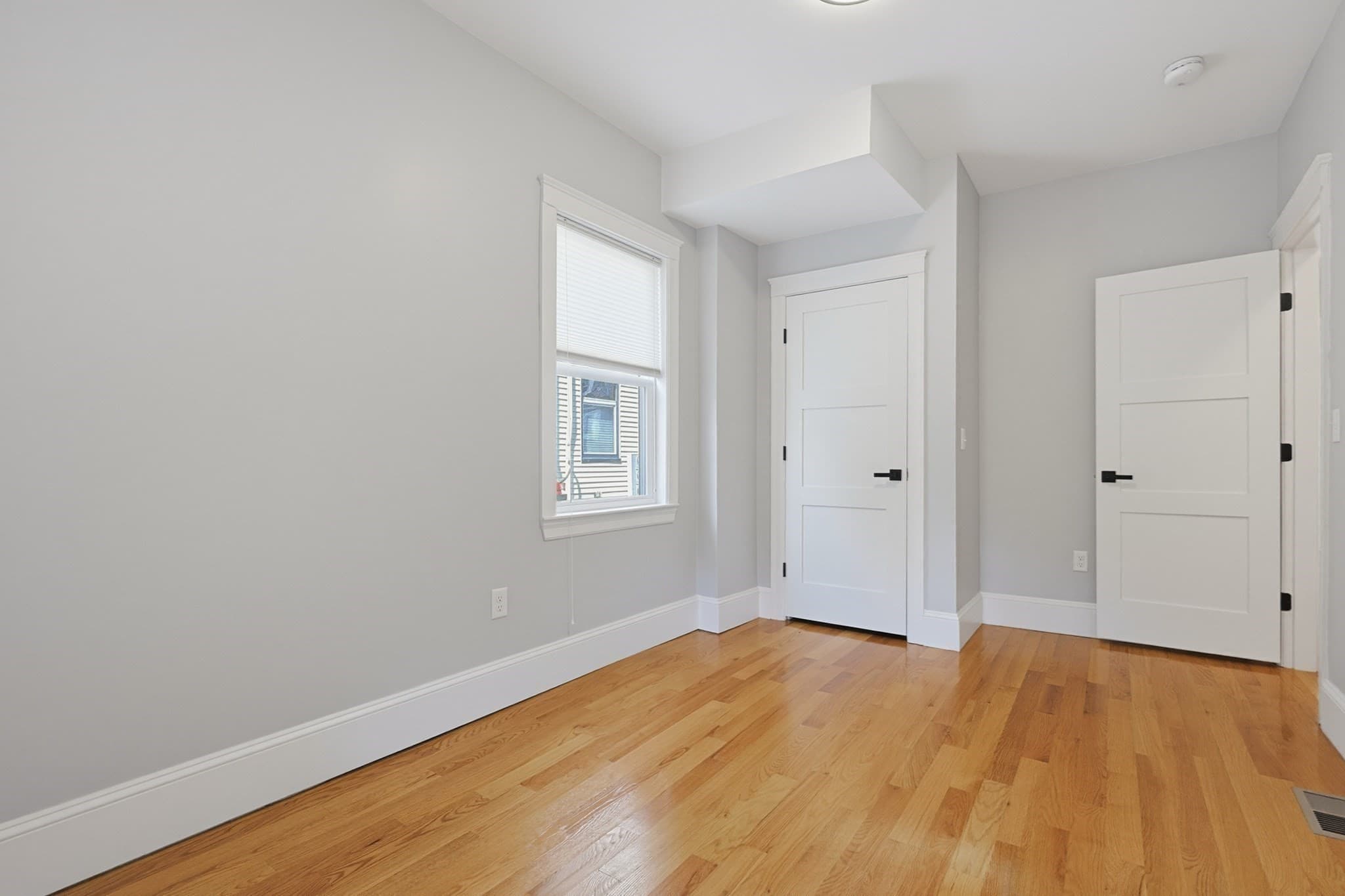 Condominium at 54 Bloomfield St # 1, Boston MA 02124, Boston, photo 19 of 28