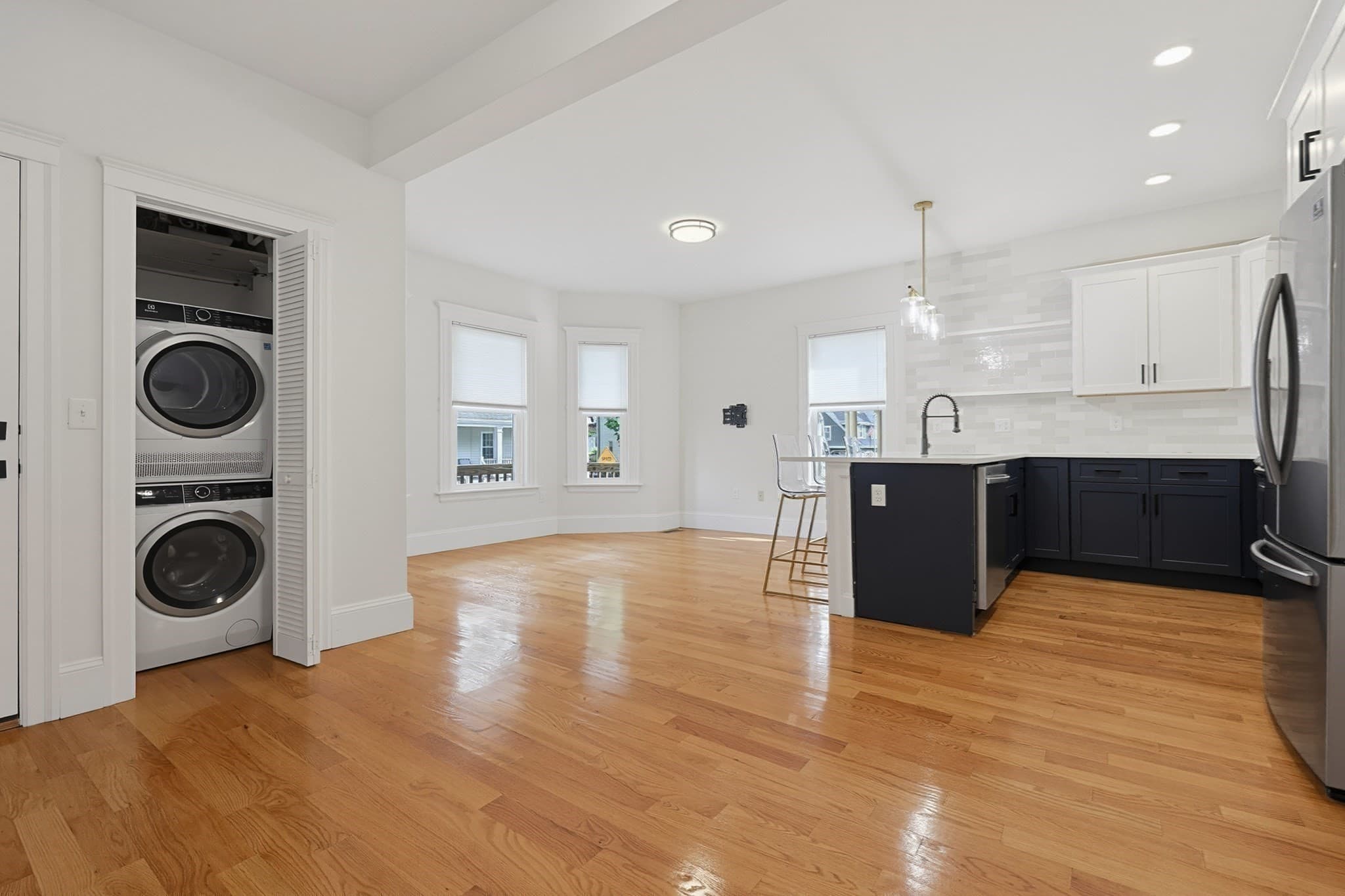 Condominium at 54 Bloomfield St # 1, Boston MA 02124, Boston, photo 8 of 28