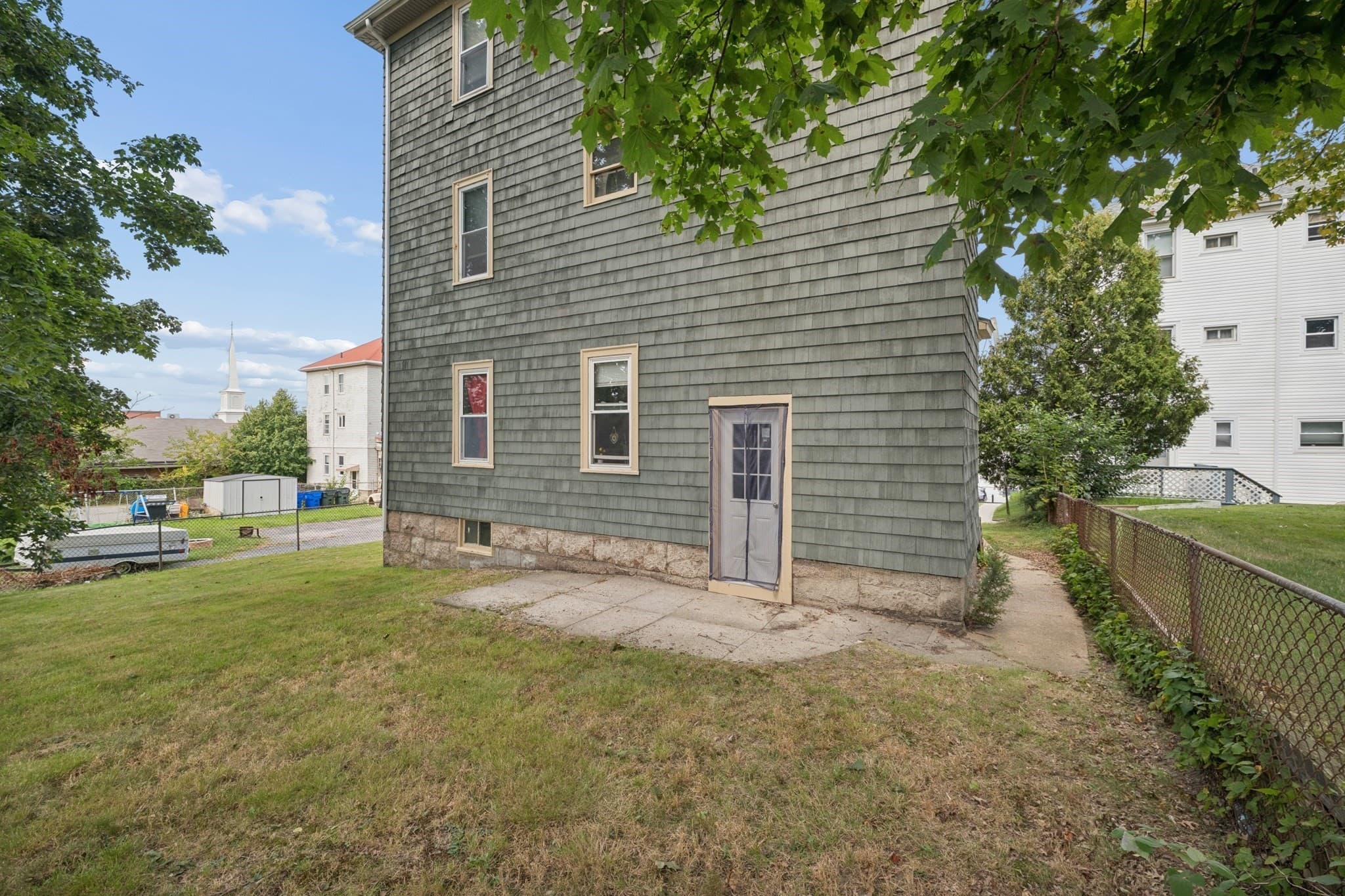3 Family at 89 Rockland St, Fall River MA 02724, Fall River, photo 6 of 29