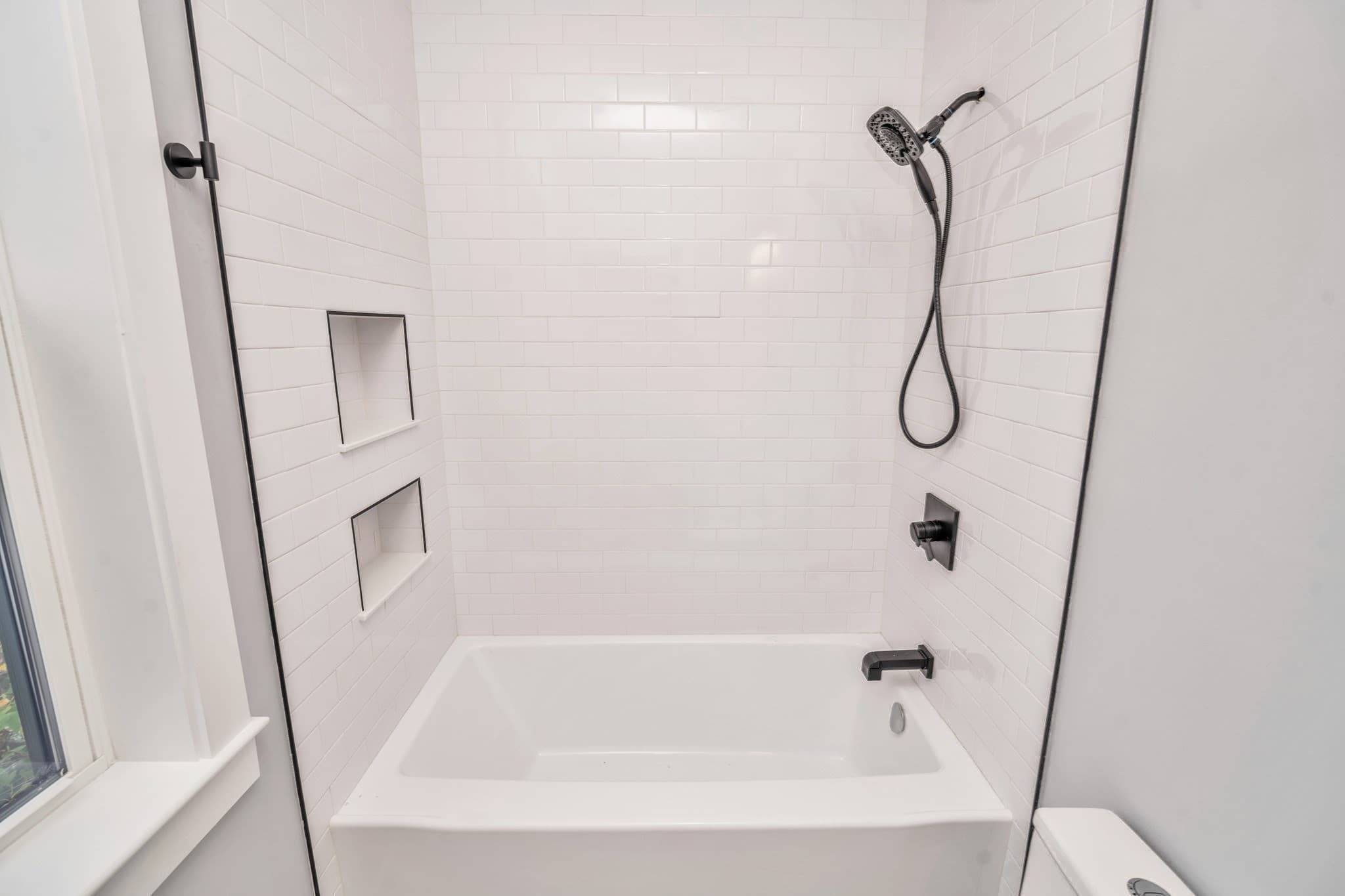 3 Family - 3 Units Up/Down at 5 Glenburne Street, Boston MA 02121, photo 9 of 26