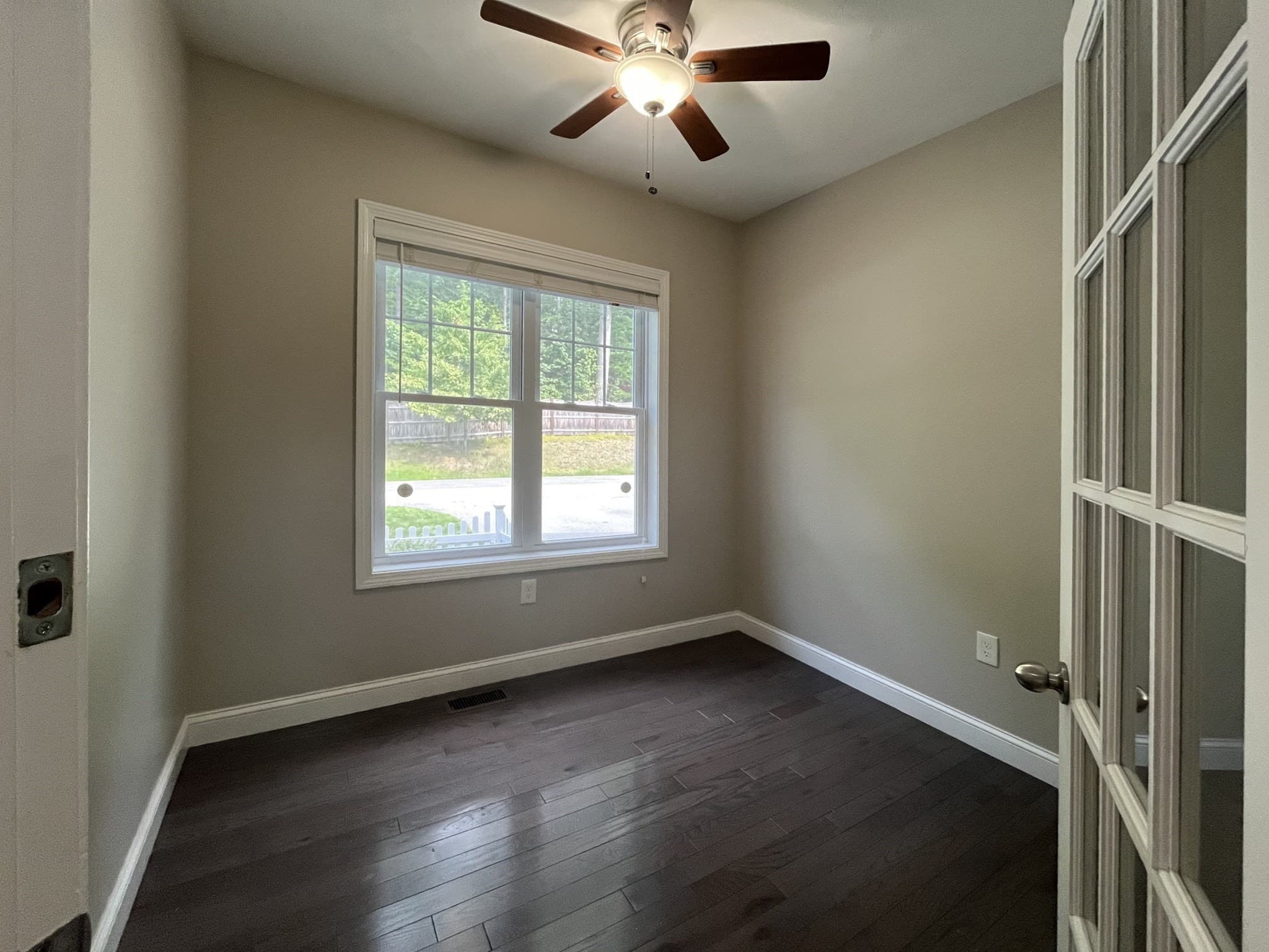 Condominium at 20 Beacon St # 20, Shrewsbury MA 01545, photo 13 of 30