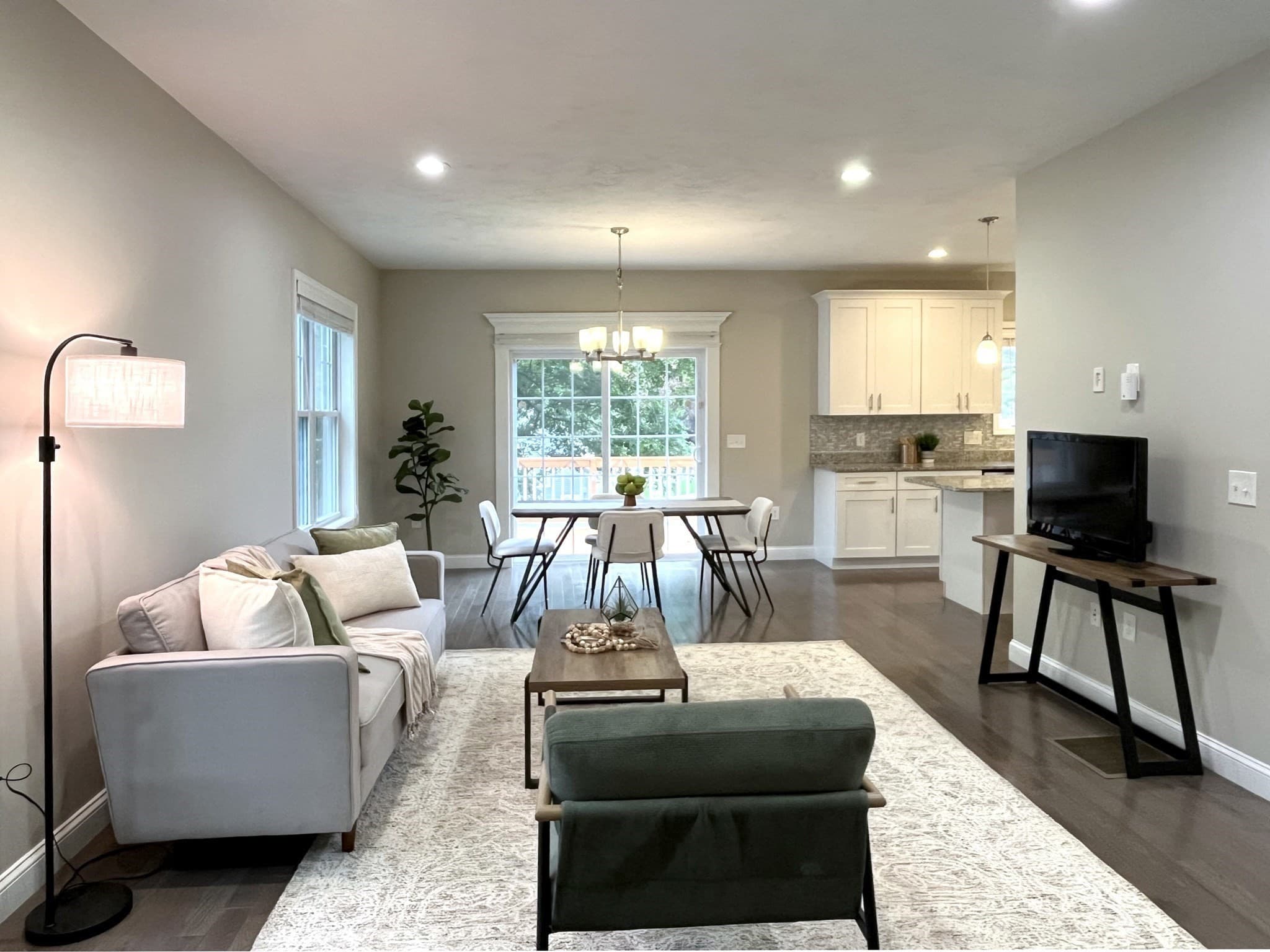 Condominium at 20 Beacon St # 20, Shrewsbury MA 01545, photo 9 of 30