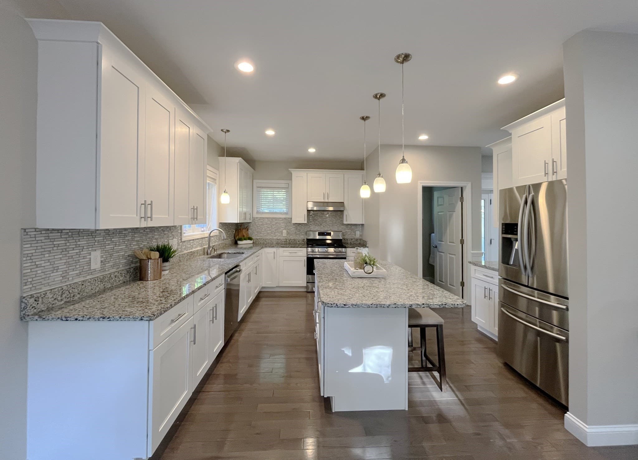 Condominium at 20 Beacon St # 20, Shrewsbury MA 01545, photo 8 of 30