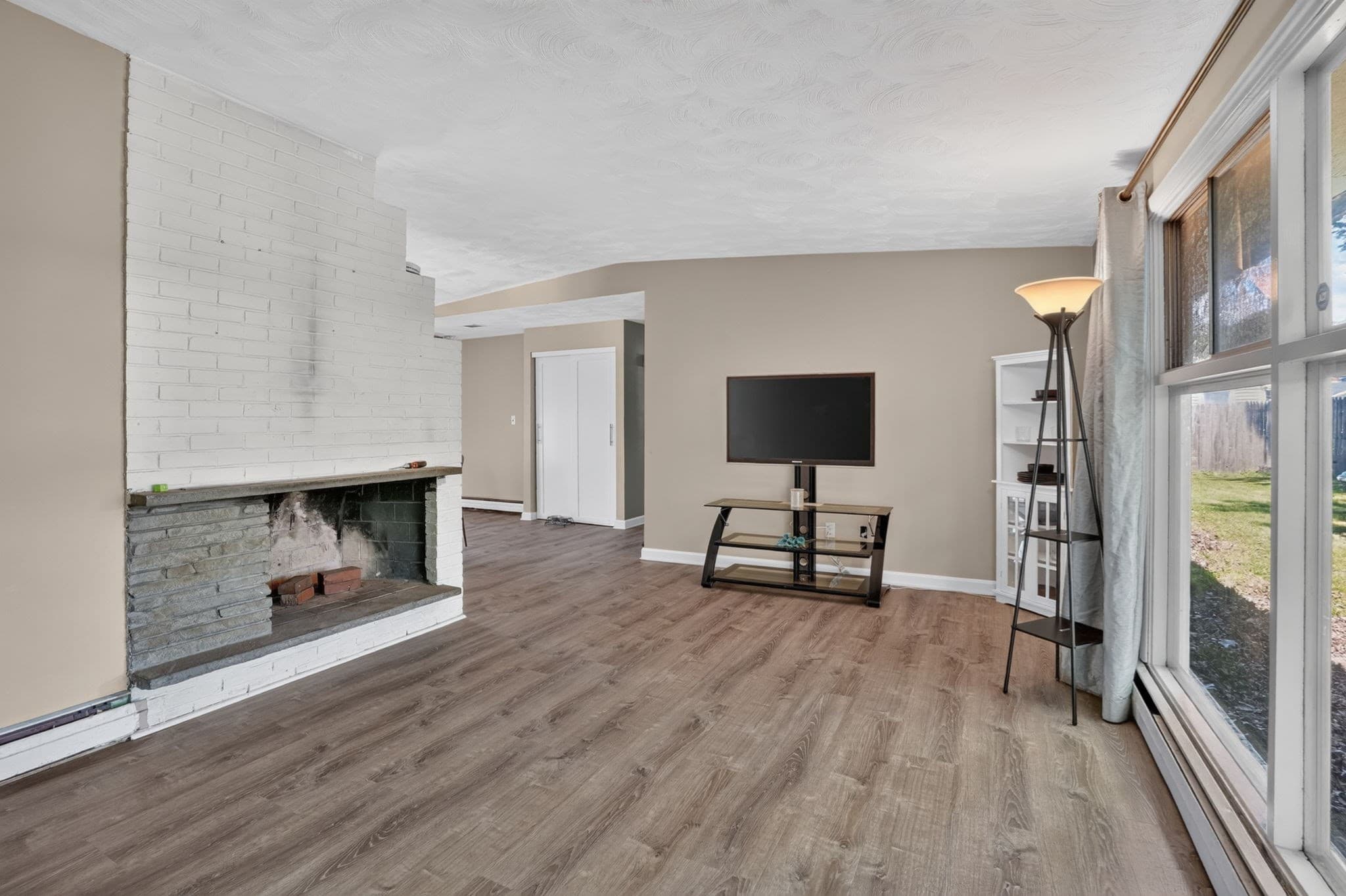 Single Family Residence at 223 Elsie Rd, Brockton MA 02302, Brockton, photo 14 of 36
