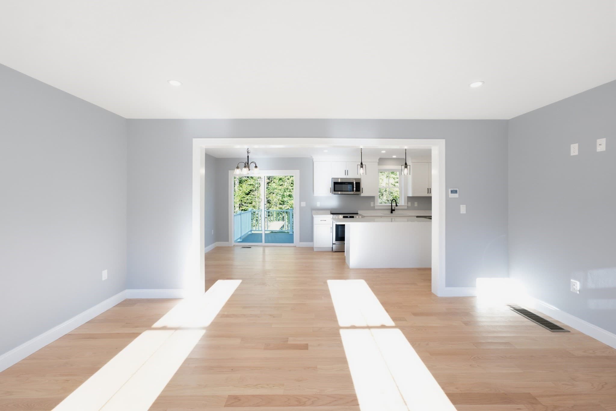 Single Family Residence at 158 Plain St, Bridgewater MA 02324, Bridgewater, photo 16 of 39